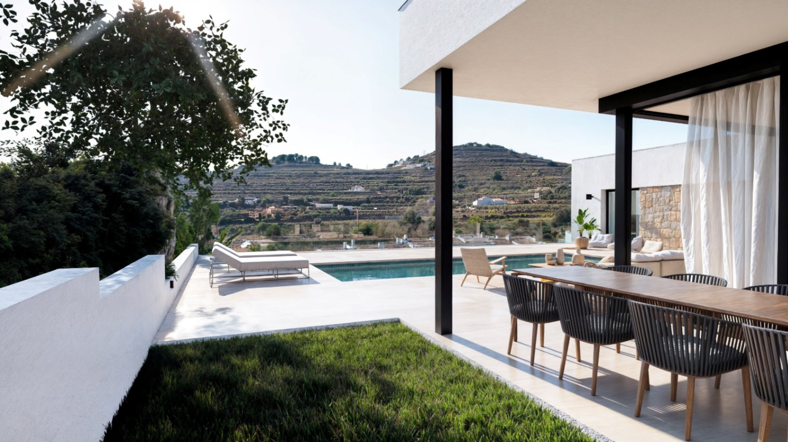 Modern 3 bed villa under construction in the urbanisation Racó de Nadal