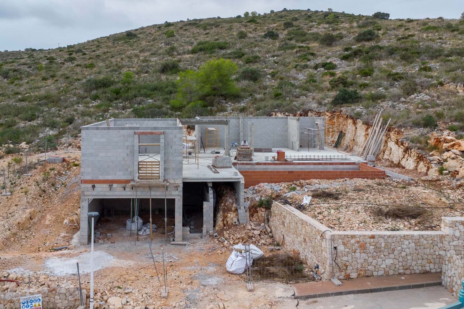 Modern 3 bed villa under construction in the urbanisation Racó de Nadal
