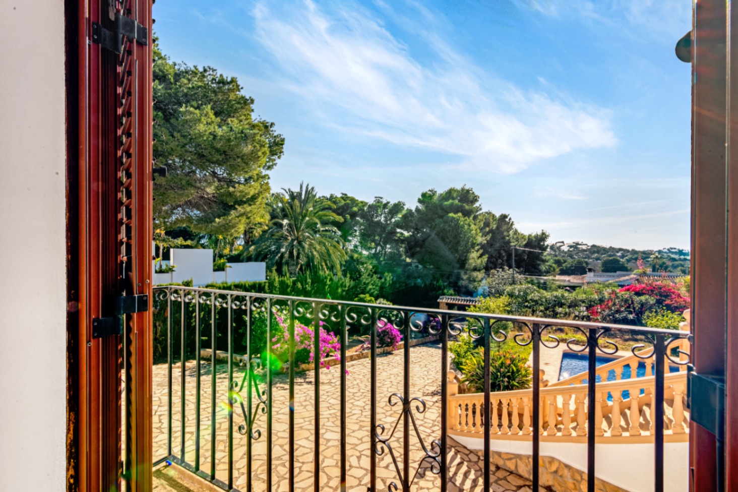 Charming Mediterranean villa with 4 bedrooms for sale in Jávea - Close to beaches and restaurants