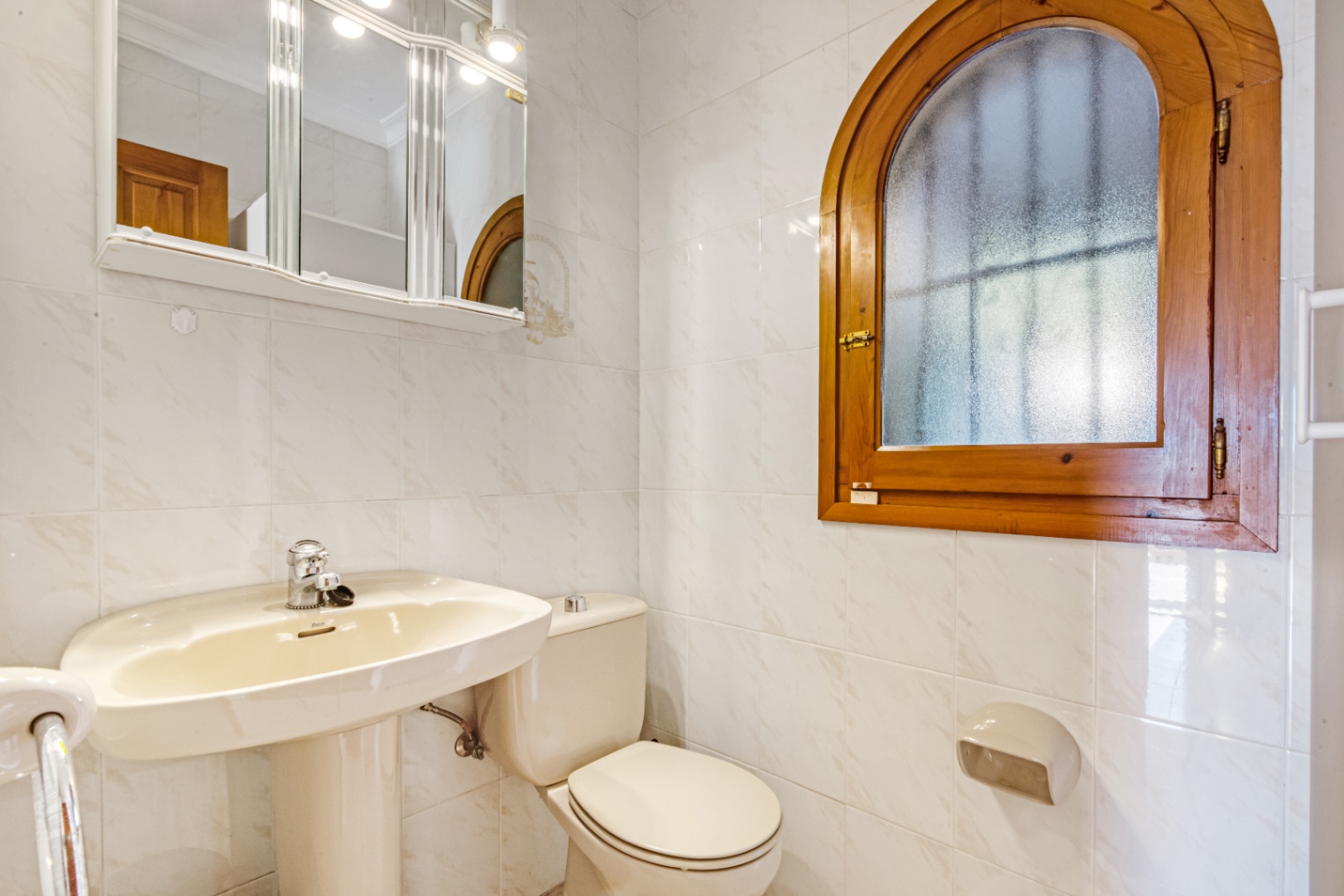 Charming Mediterranean villa with 4 bedrooms for sale in Jávea - Close to beaches and restaurants