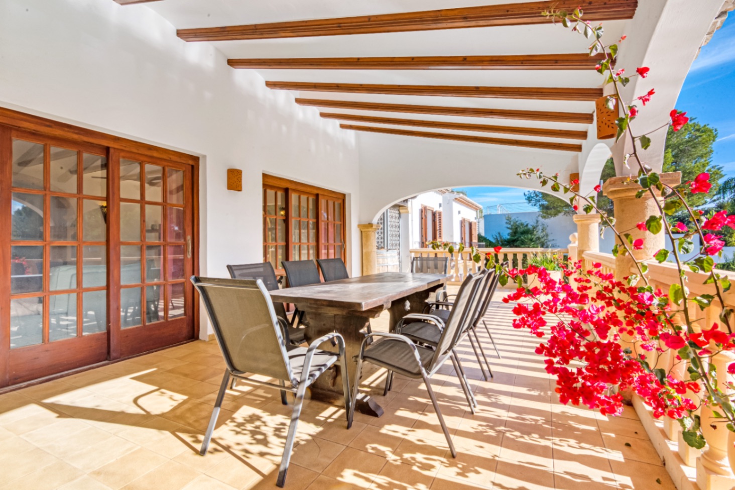 Charming Mediterranean villa with 4 bedrooms for sale in Jávea - Close to beaches and restaurants