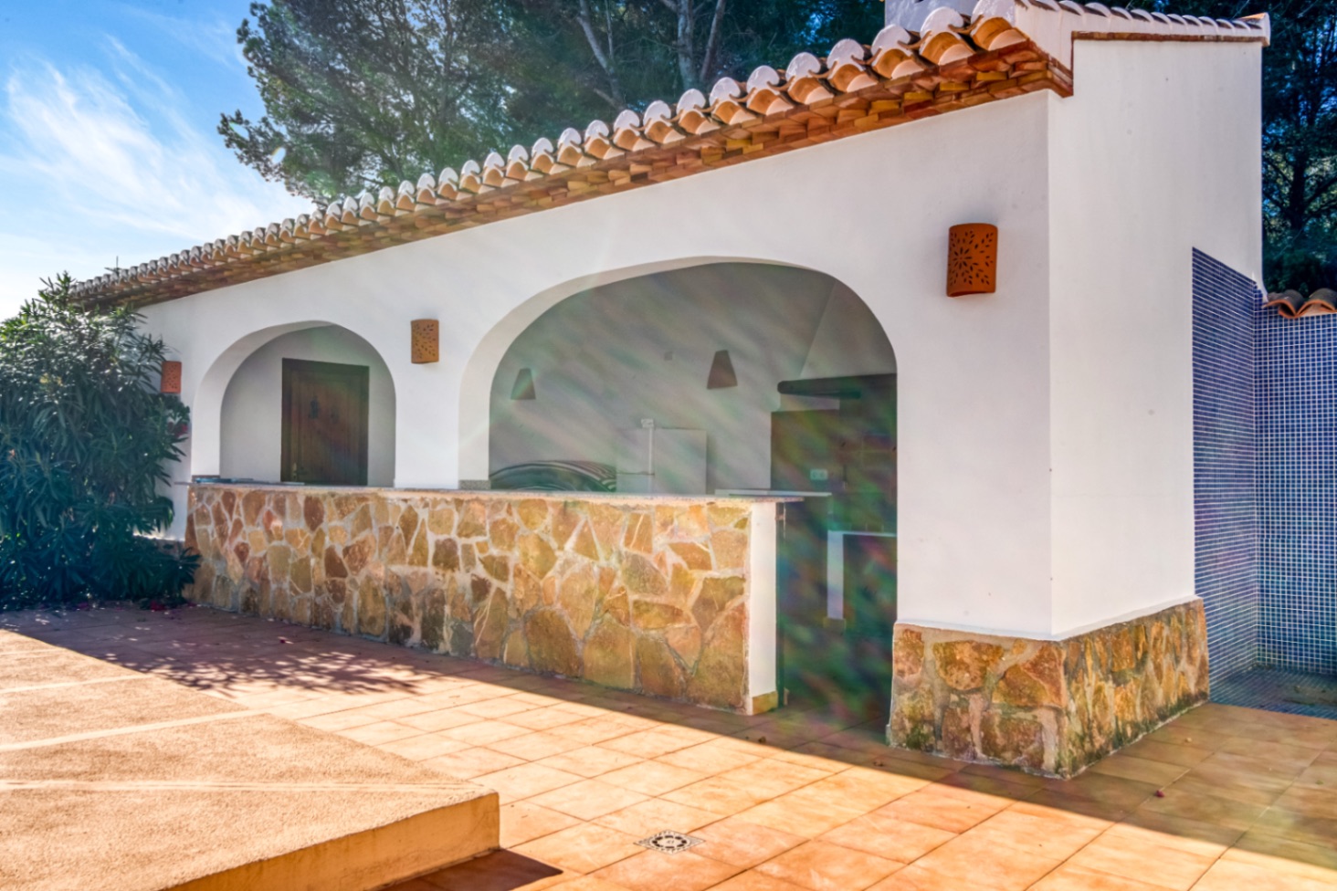 Charming Mediterranean villa with 4 bedrooms for sale in Jávea - Close to beaches and restaurants