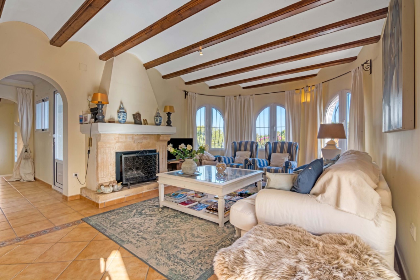 Charming 4 bed villa with sea views for sale in Javea Tosalet Entre Pinos