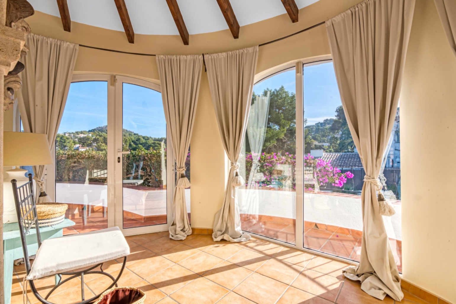 Charming 4 bed villa with sea views for sale in Javea Tosalet Entre Pinos
