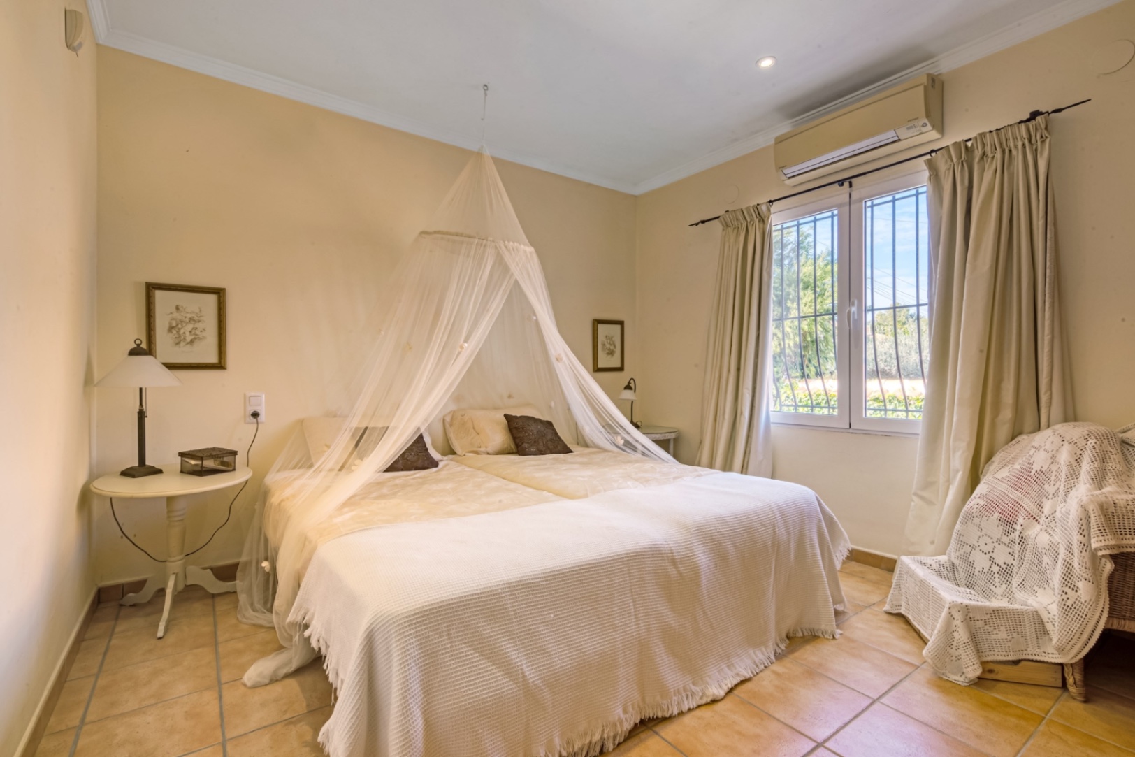 Charming 4 bed villa with sea views for sale in Javea Tosalet Entre Pinos