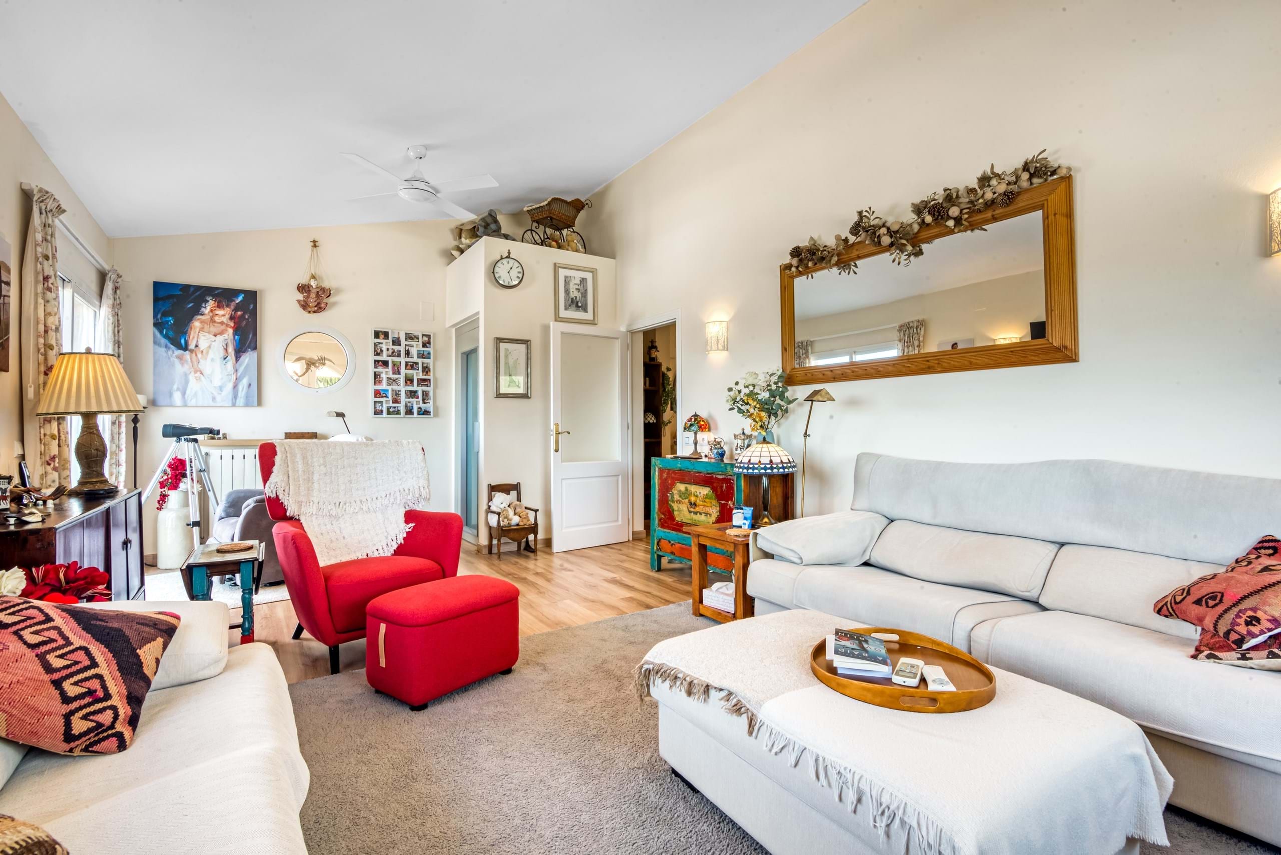Villa avec vues sur la mer et la montagne à seulement 8 minutes des plages de Javea