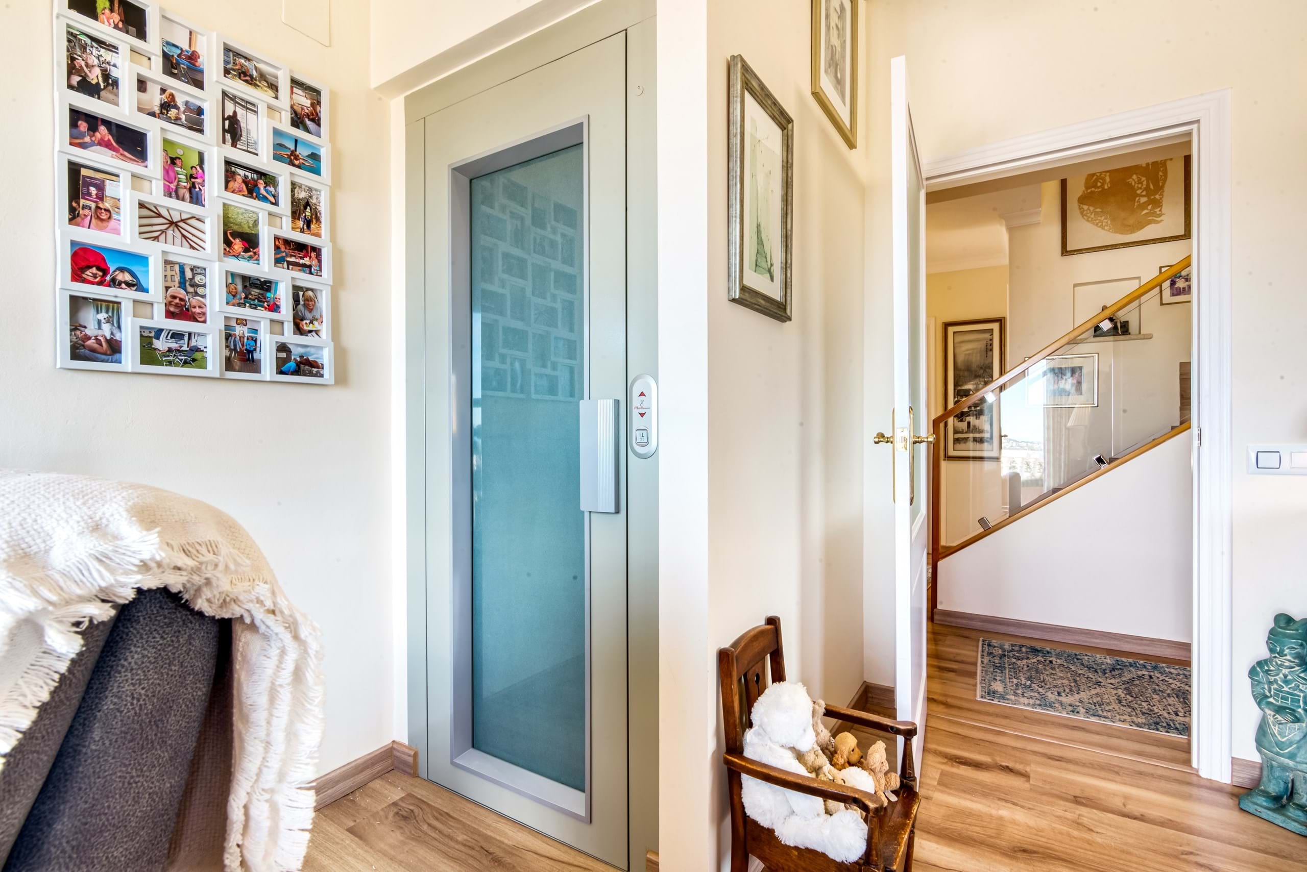 Villa avec vues sur la mer et la montagne à seulement 8 minutes des plages de Javea