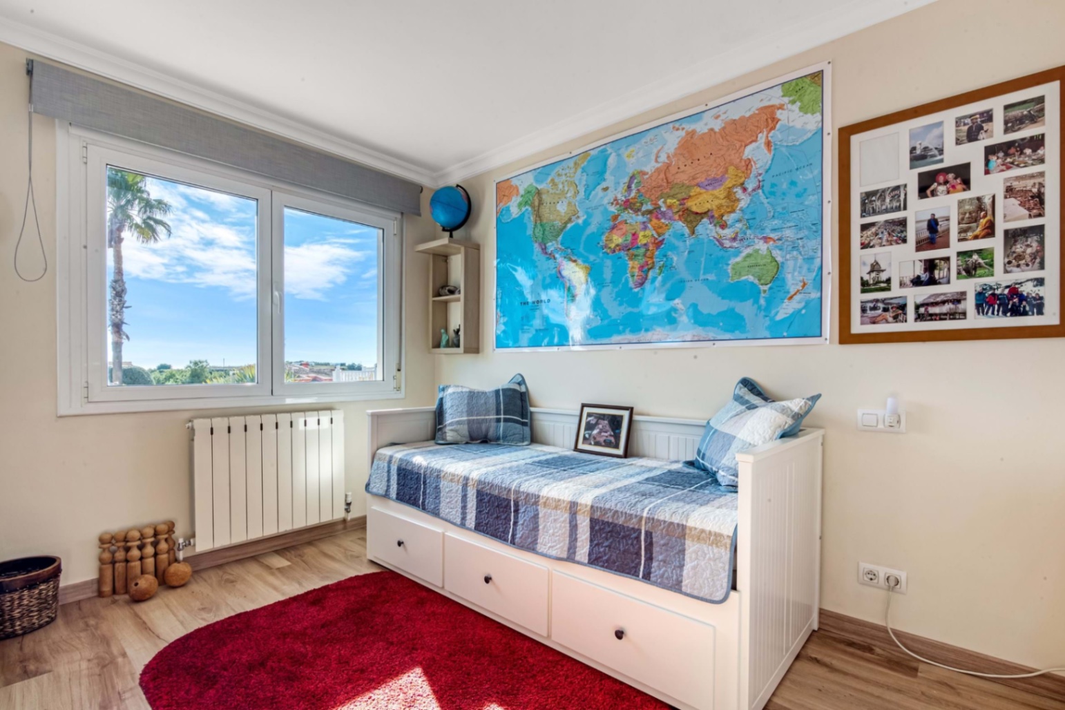 Villa avec vues sur la mer et la montagne à seulement 8 minutes des plages de Javea