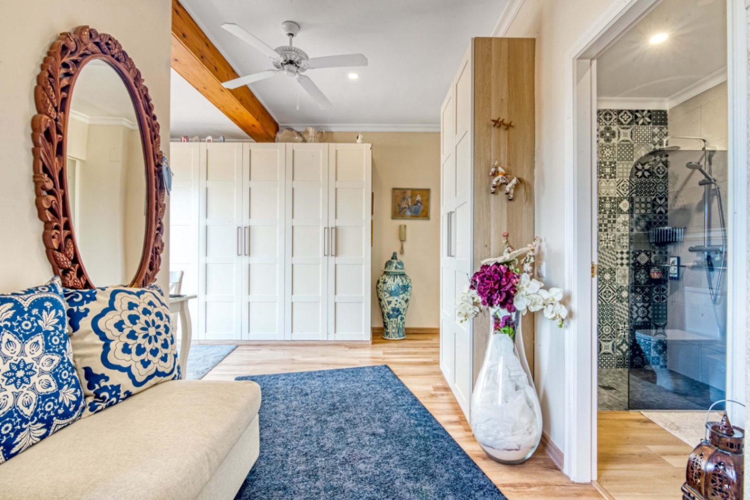 Villa avec vues sur la mer et la montagne à seulement 8 minutes des plages de Javea