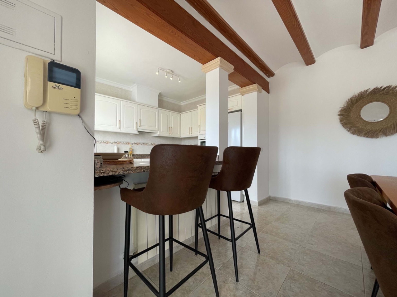 Superbe villa de 3 chambres avec vue sur la montagne à vendre à Benitatchell.