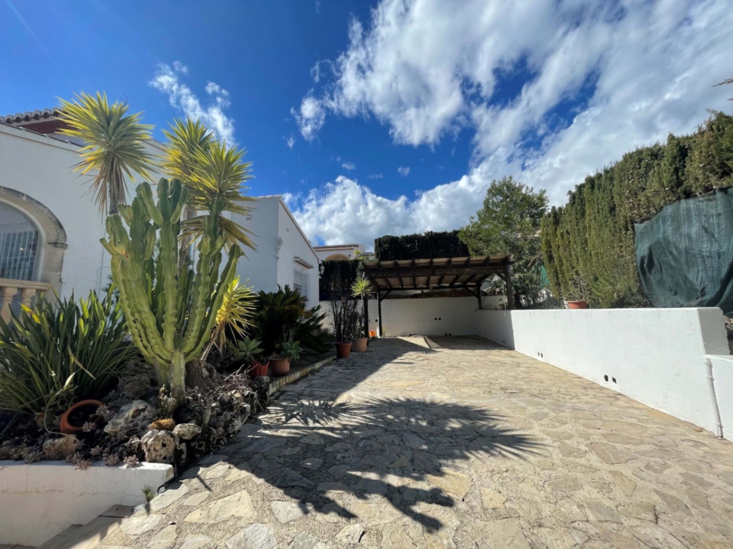Superbe villa de 3 chambres avec vue sur la montagne à vendre à Benitatchell.