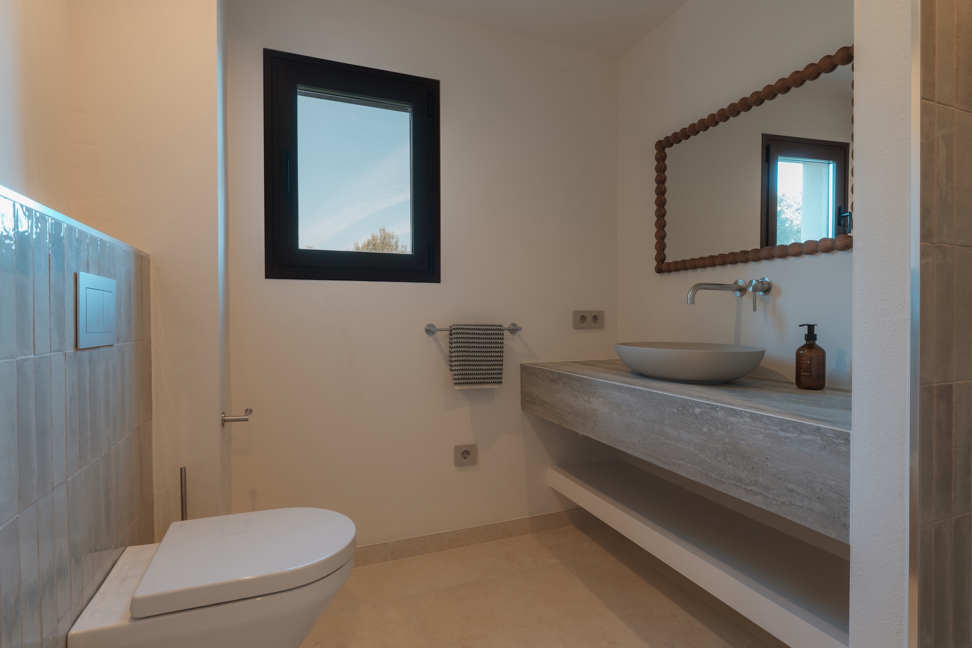Elegante villa reformada de 5 dormitorios en venta en Javea El Tosalet - Cap Marti