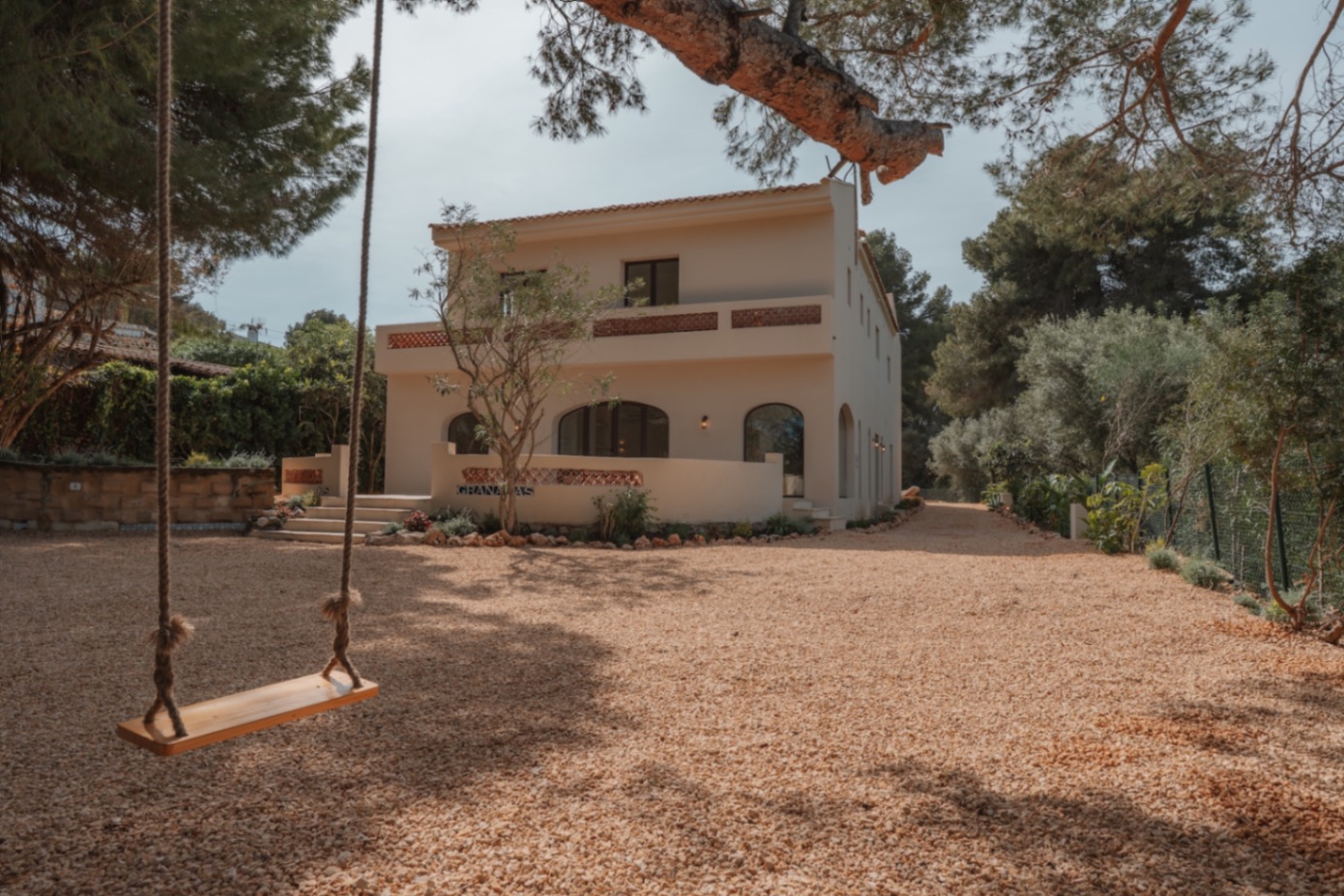 Elegante villa reformada de 5 dormitorios en venta en Javea El Tosalet - Cap Marti