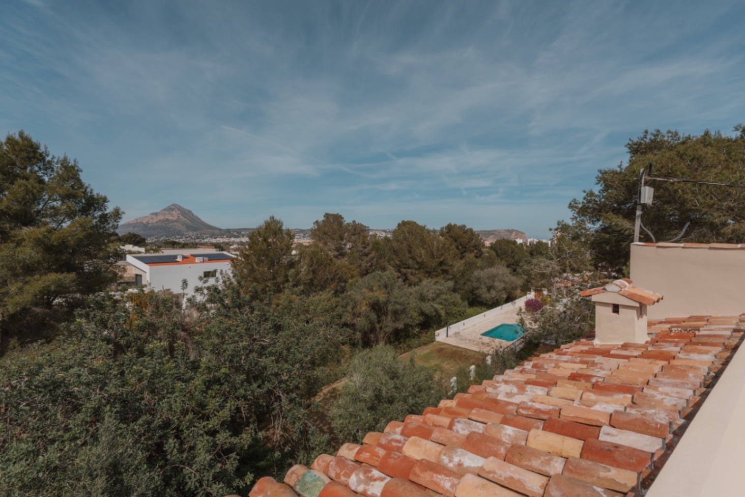 Elegante villa reformada de 5 dormitorios en venta en Javea El Tosalet - Cap Marti