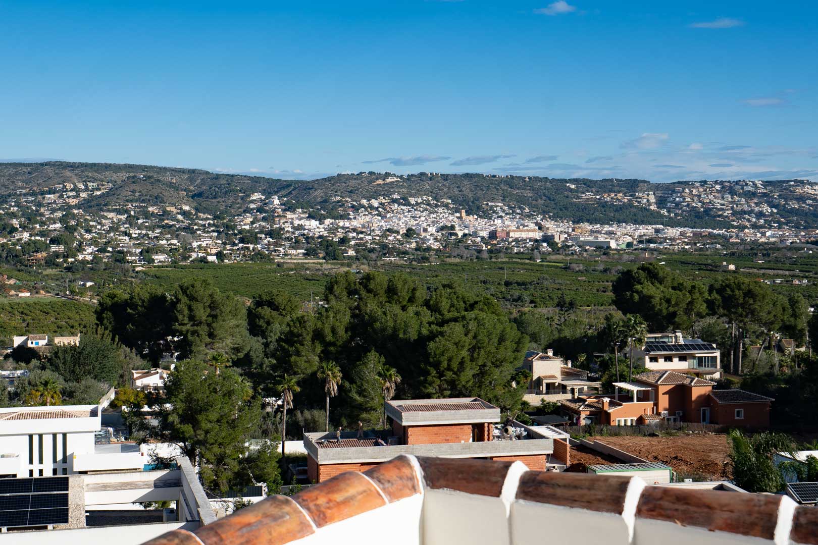 Vila massiva de 4 habitacions amb vistes al mar i al Montgó en venda a Javea Piver