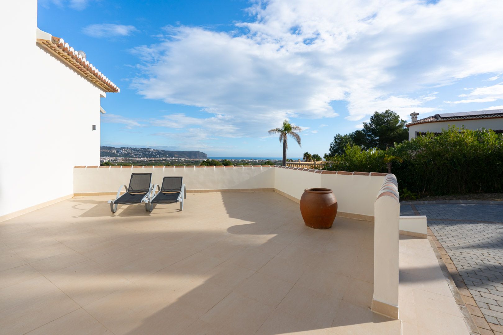 Vila massiva de 4 habitacions amb vistes al mar i al Montgó en venda a Javea Piver