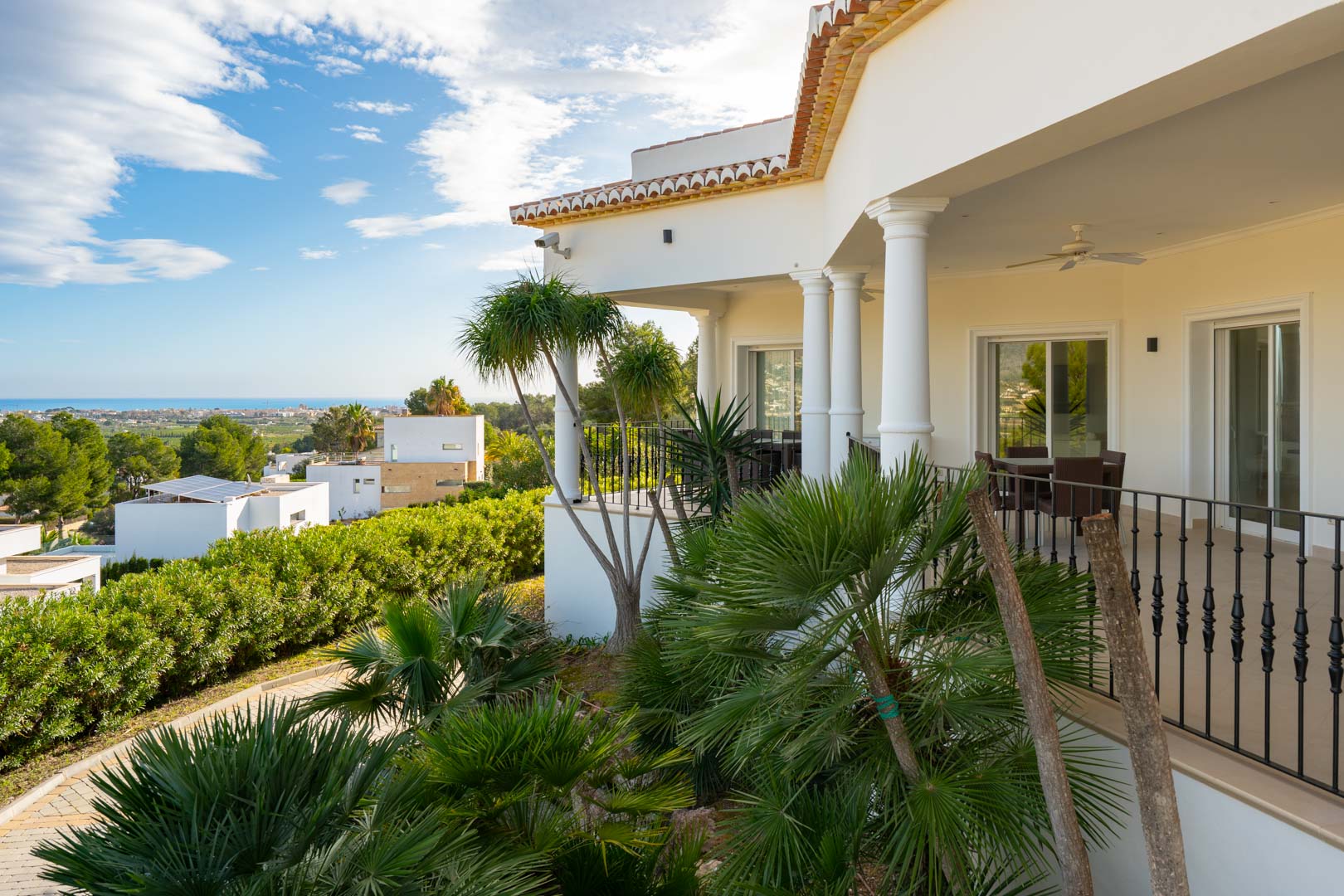 Vila massiva de 4 habitacions amb vistes al mar i al Montgó en venda a Javea Piver