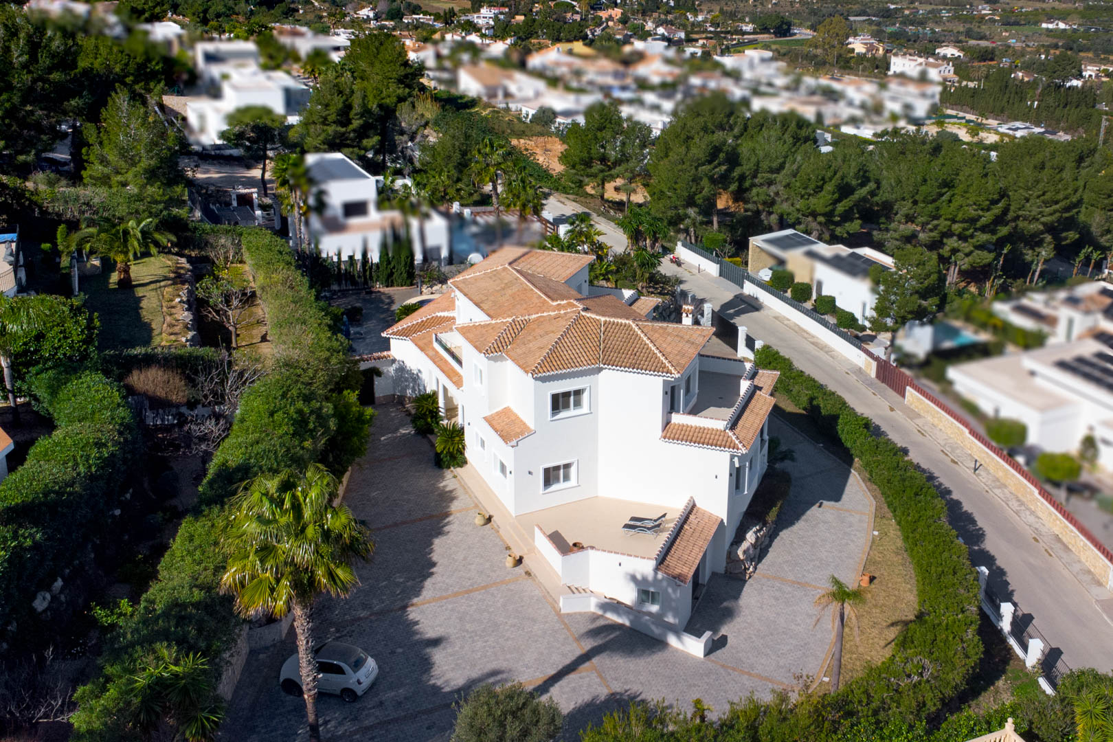 Vila massiva de 4 habitacions amb vistes al mar i al Montgó en venda a Javea Piver