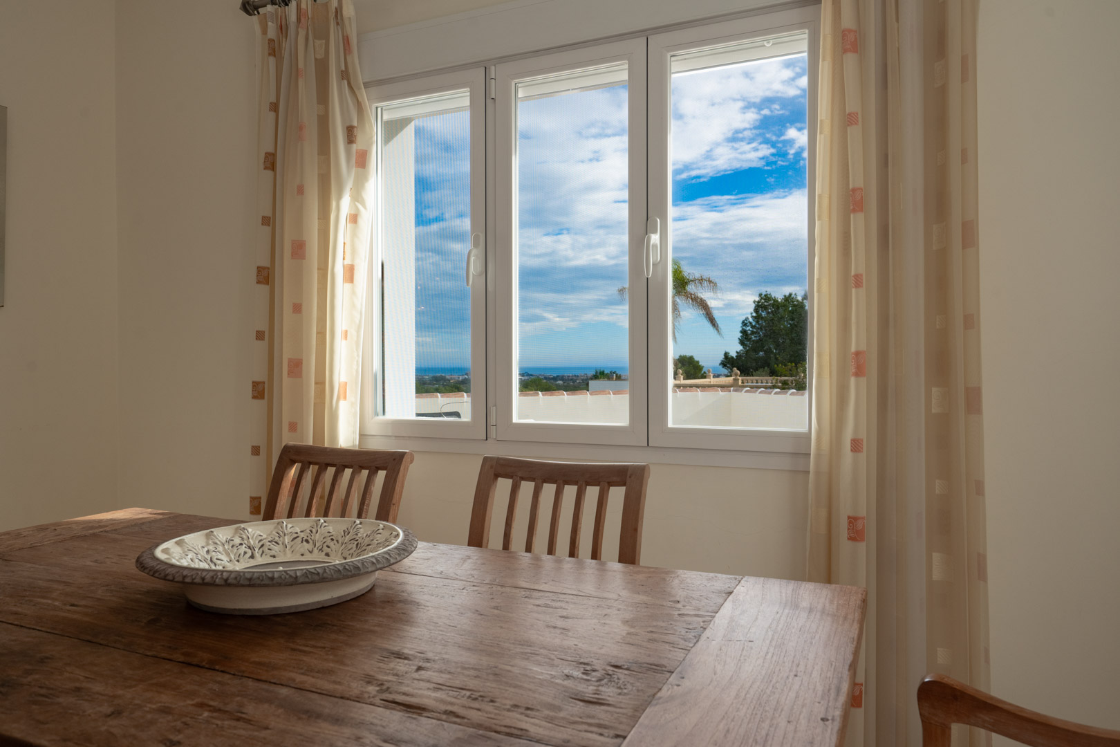 Vila massiva de 4 habitacions amb vistes al mar i al Montgó en venda a Javea Piver