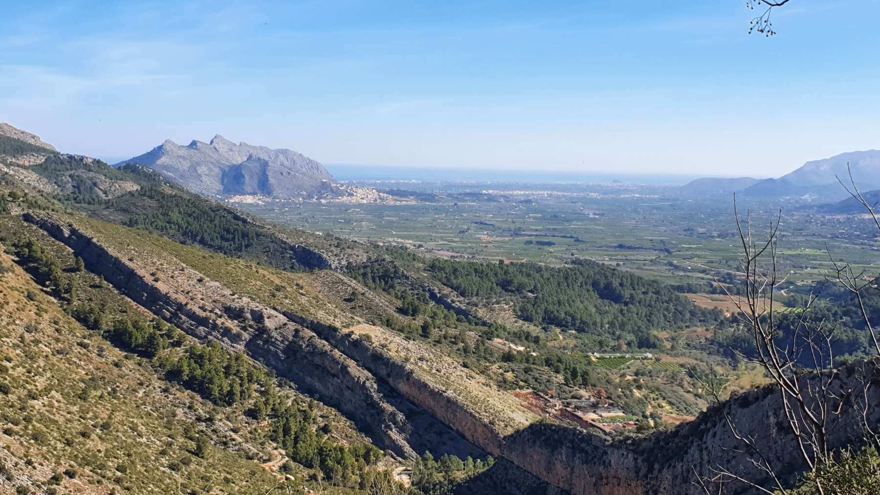 Nueva villa de 3 habitaciones en venta en Vall de Laguard con vista panorámica.