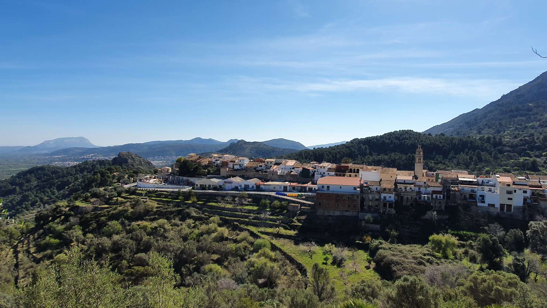 Nueva villa de 3 habitaciones en venta en Vall de Laguard con vista panorámica.