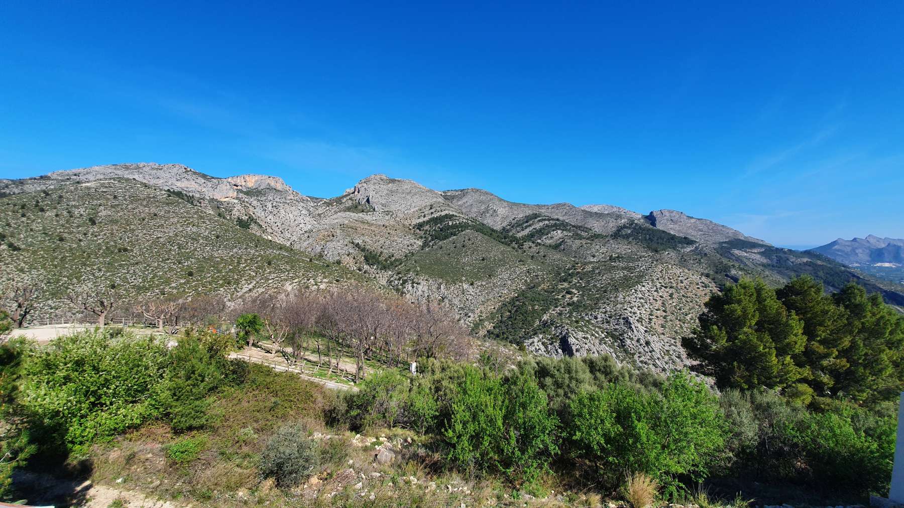 Nueva villa de 3 habitaciones en venta en Vall de Laguard con vista panorámica.