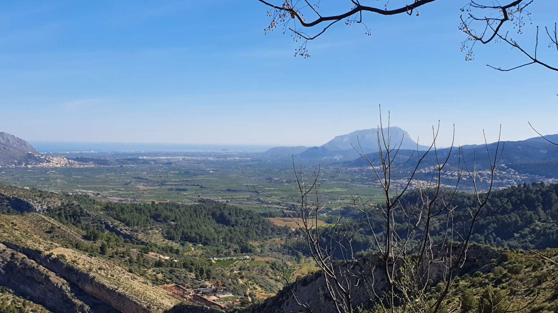 Nueva villa de 3 habitaciones en venta en Vall de Laguard con vista panorámica.
