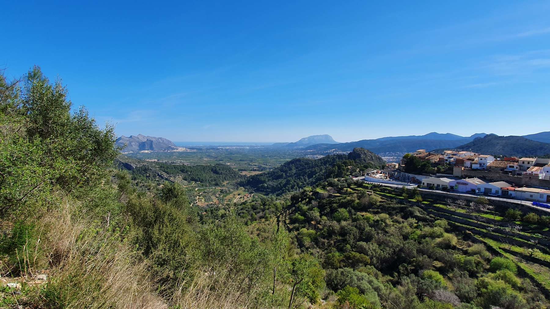Nueva villa de 3 habitaciones en venta en Vall de Laguard con vista panorámica.