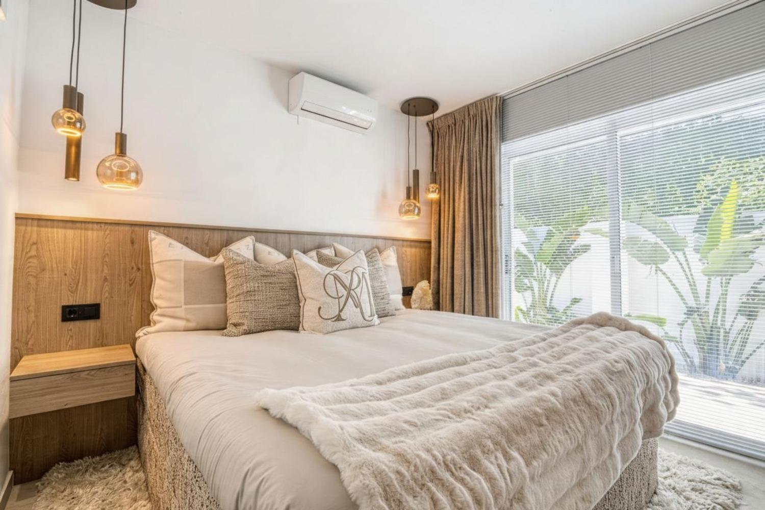 Luxury 3 bed villa for sale in Javea with sea and mountain view