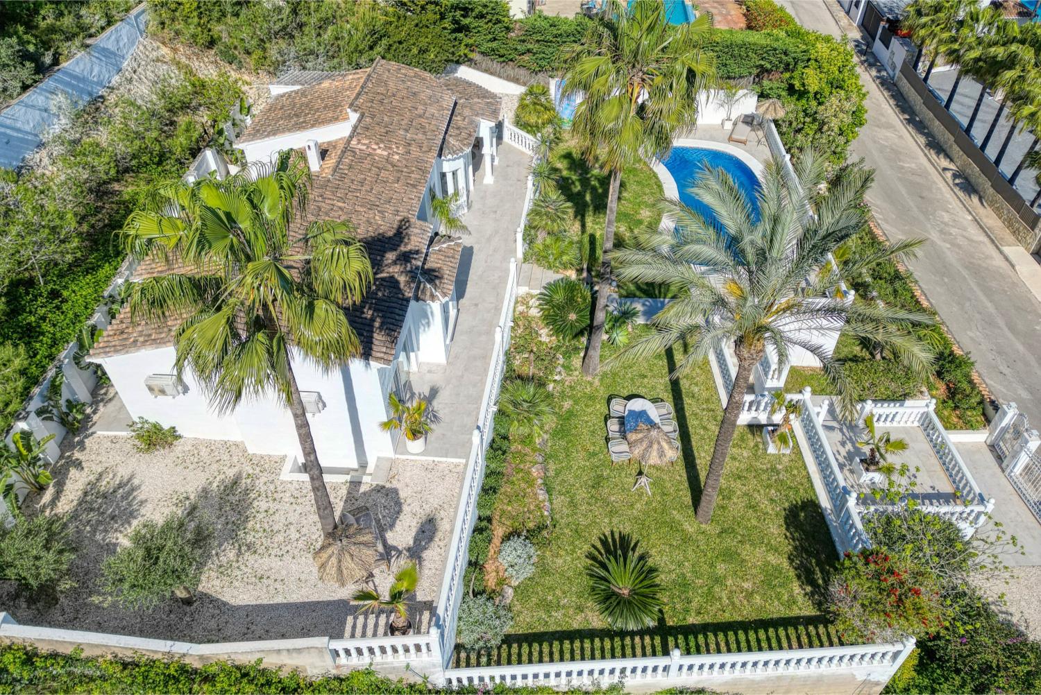 Luxury 3 bed villa for sale in Javea with sea and mountain view
