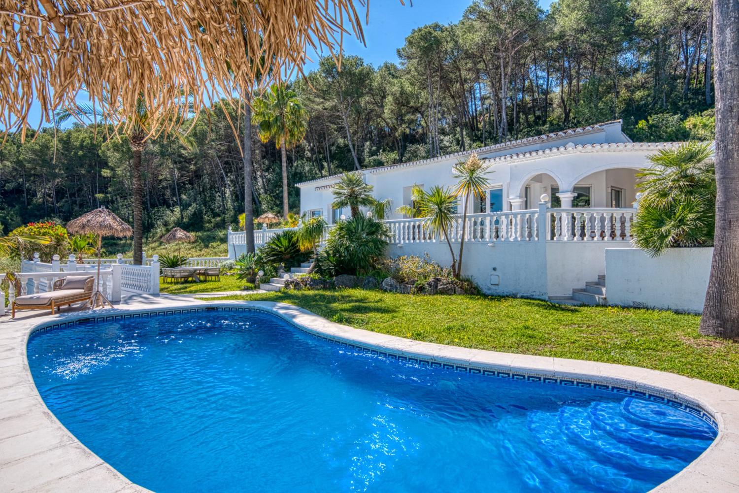 Luxury 3 bed villa for sale in Javea with sea and mountain view