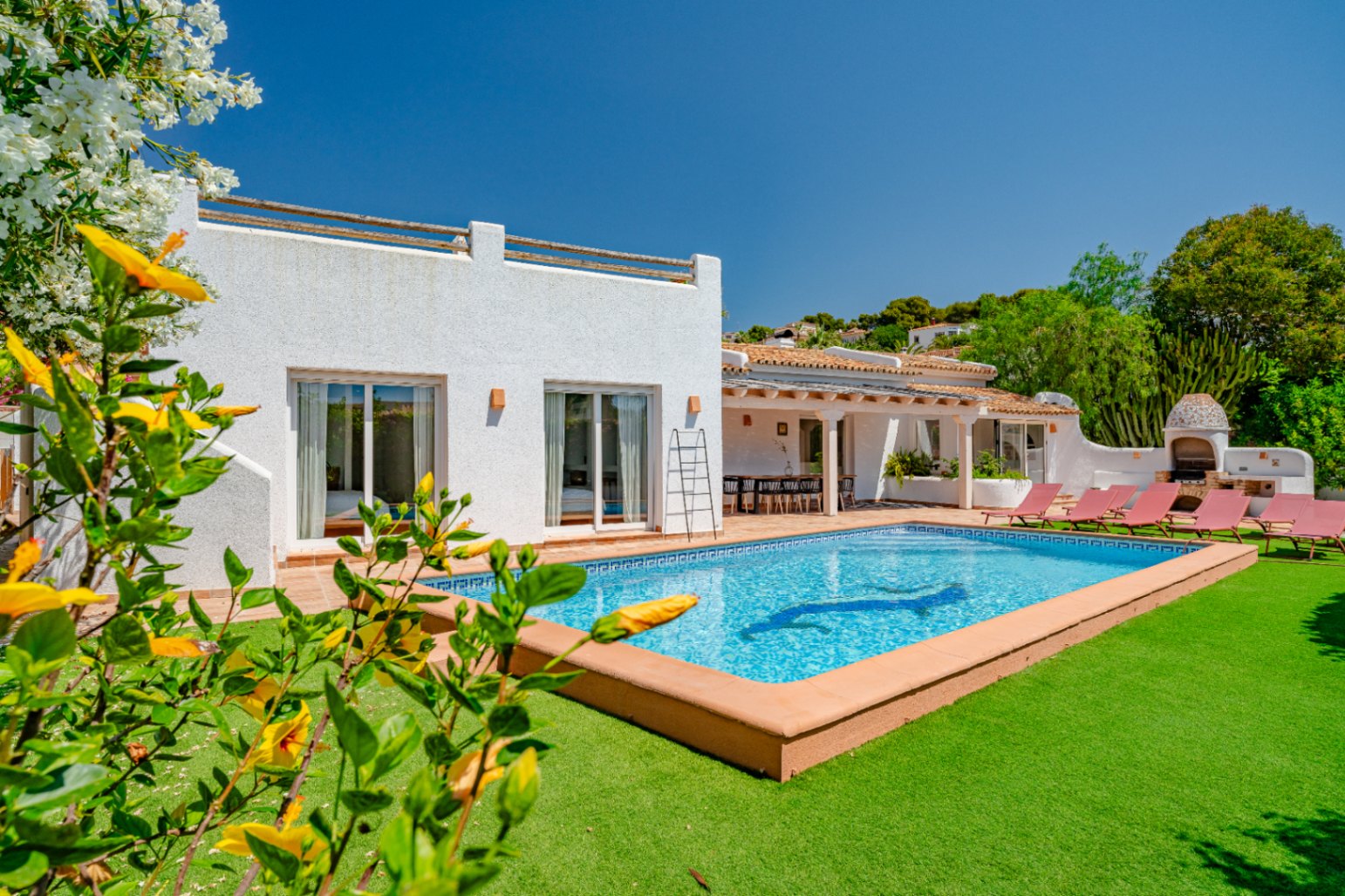 Villa te koop in La Fustera, Benissa