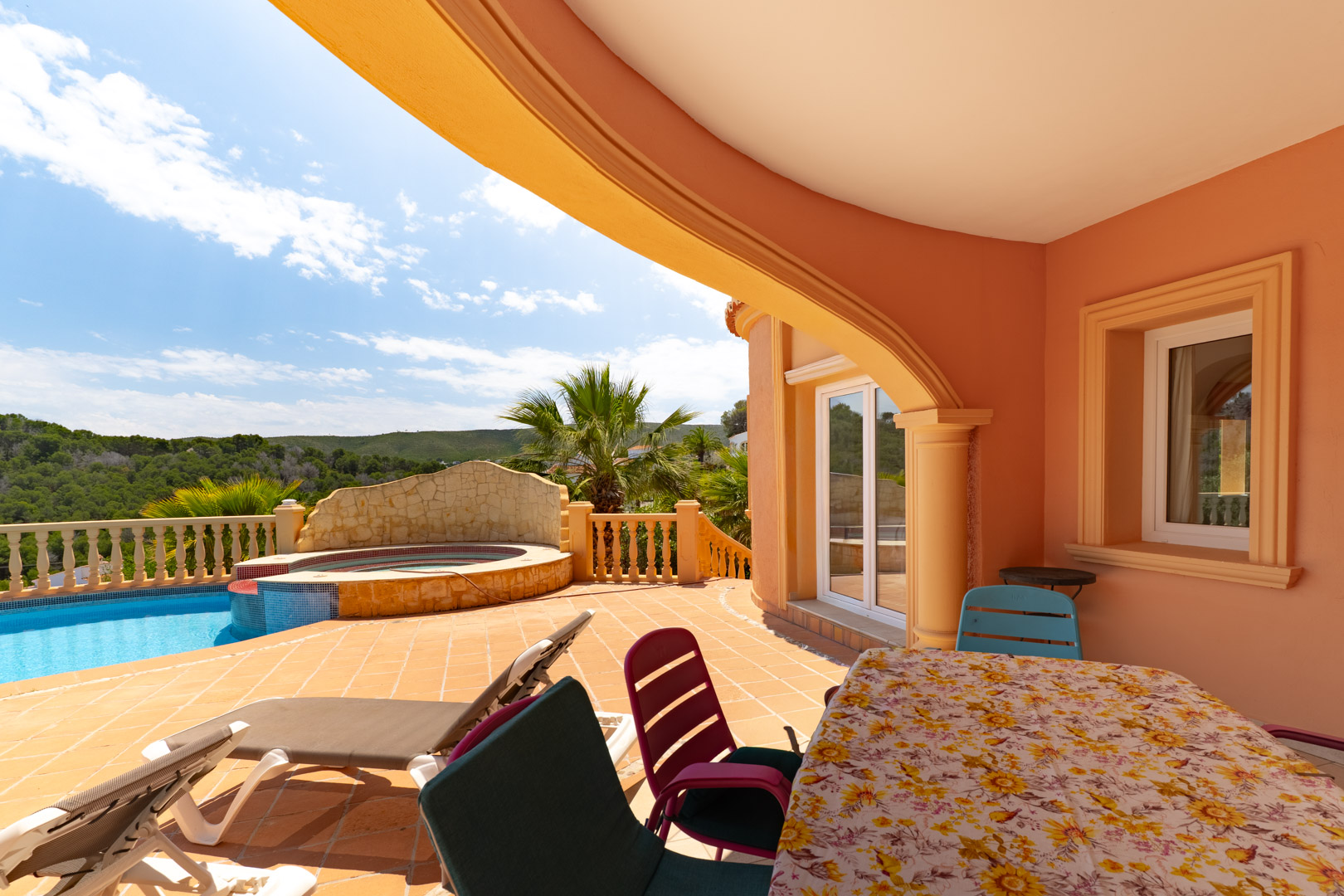 Charming Mediterranean 3 bed Villa with Sea Views for Sale in Jávea with The White Collection