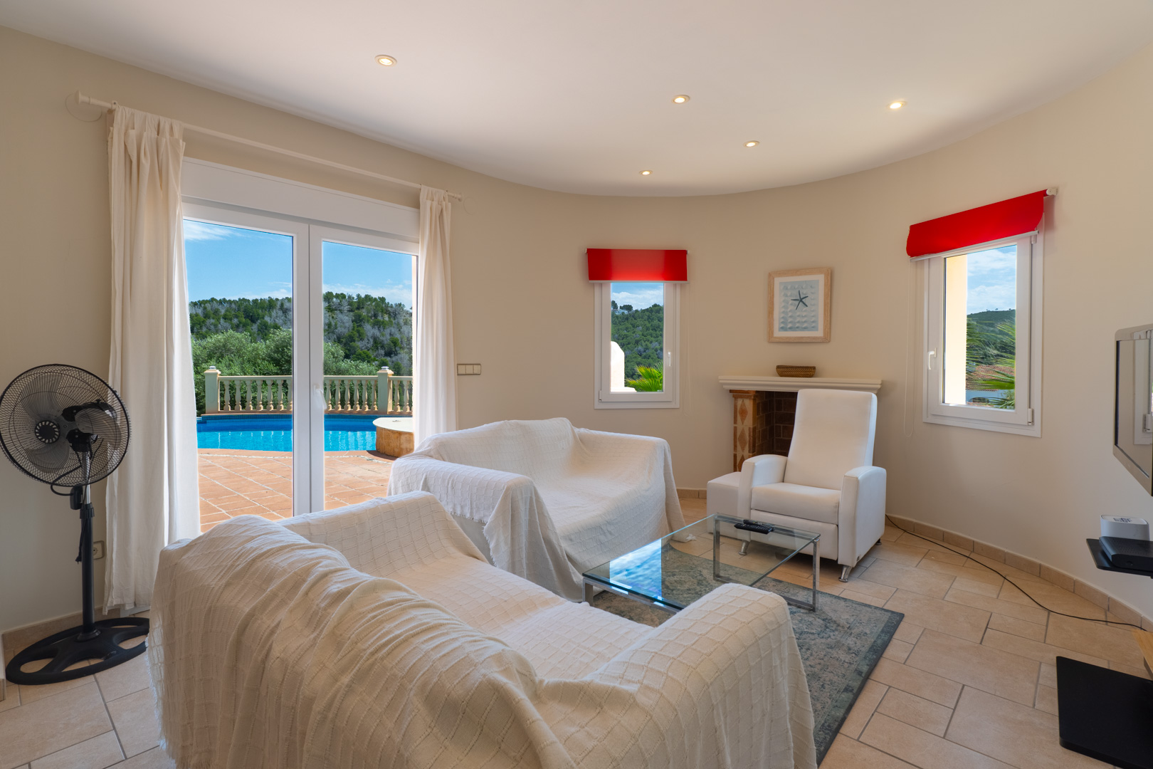 Charming Mediterranean 3 bed Villa with Sea Views for Sale in Jávea with The White Collection