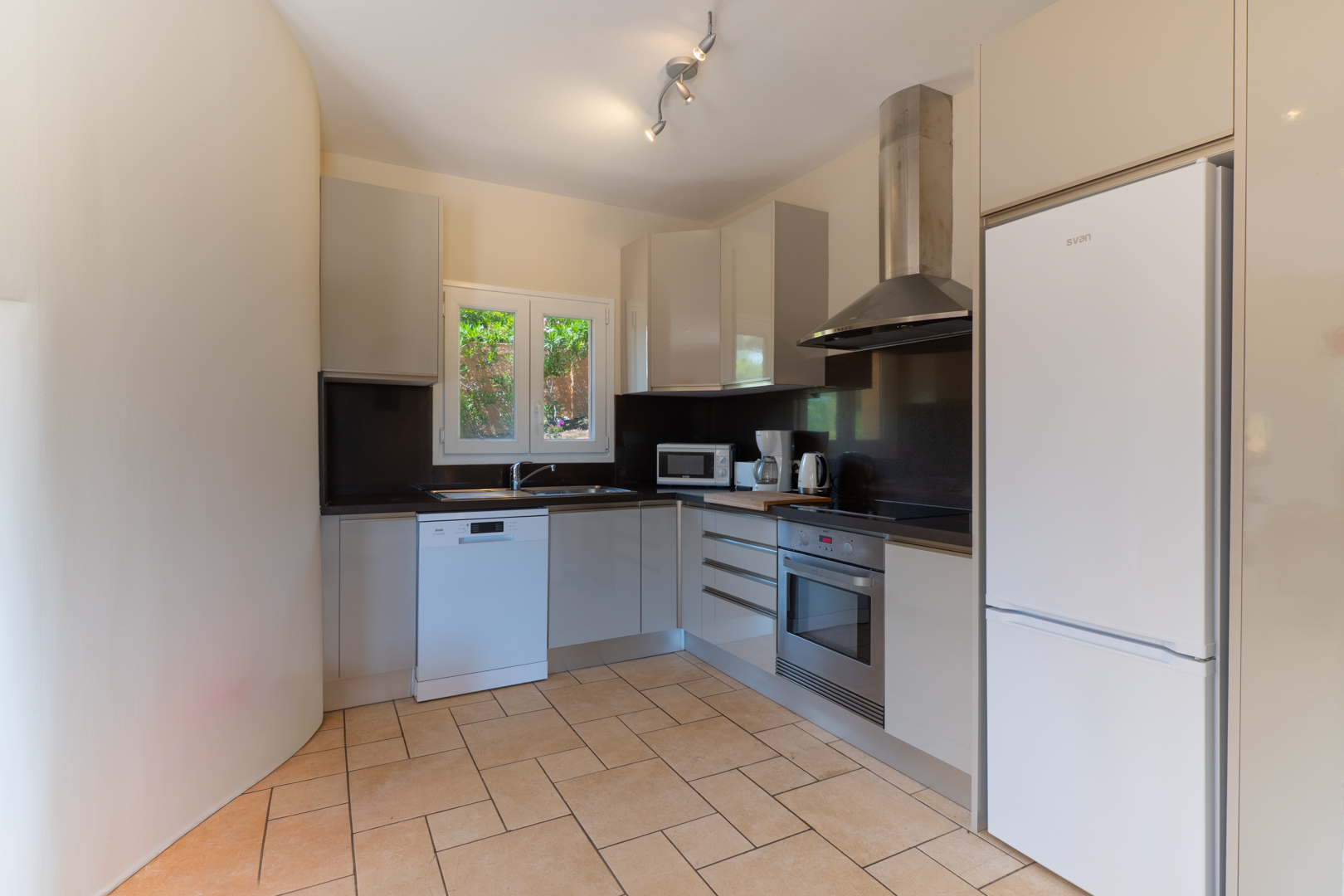 Charming Mediterranean 3 bed Villa with Sea Views for Sale in Jávea with The White Collection