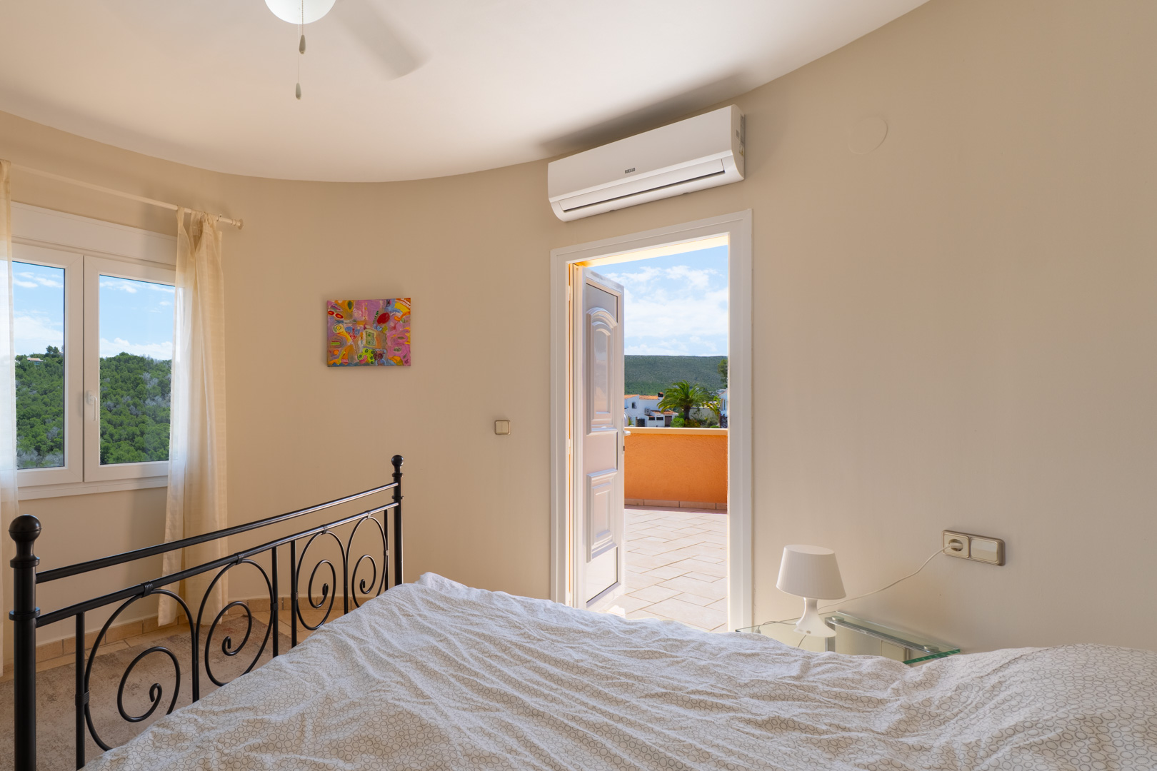 Charming Mediterranean 3 bed Villa with Sea Views for Sale in Jávea with The White Collection