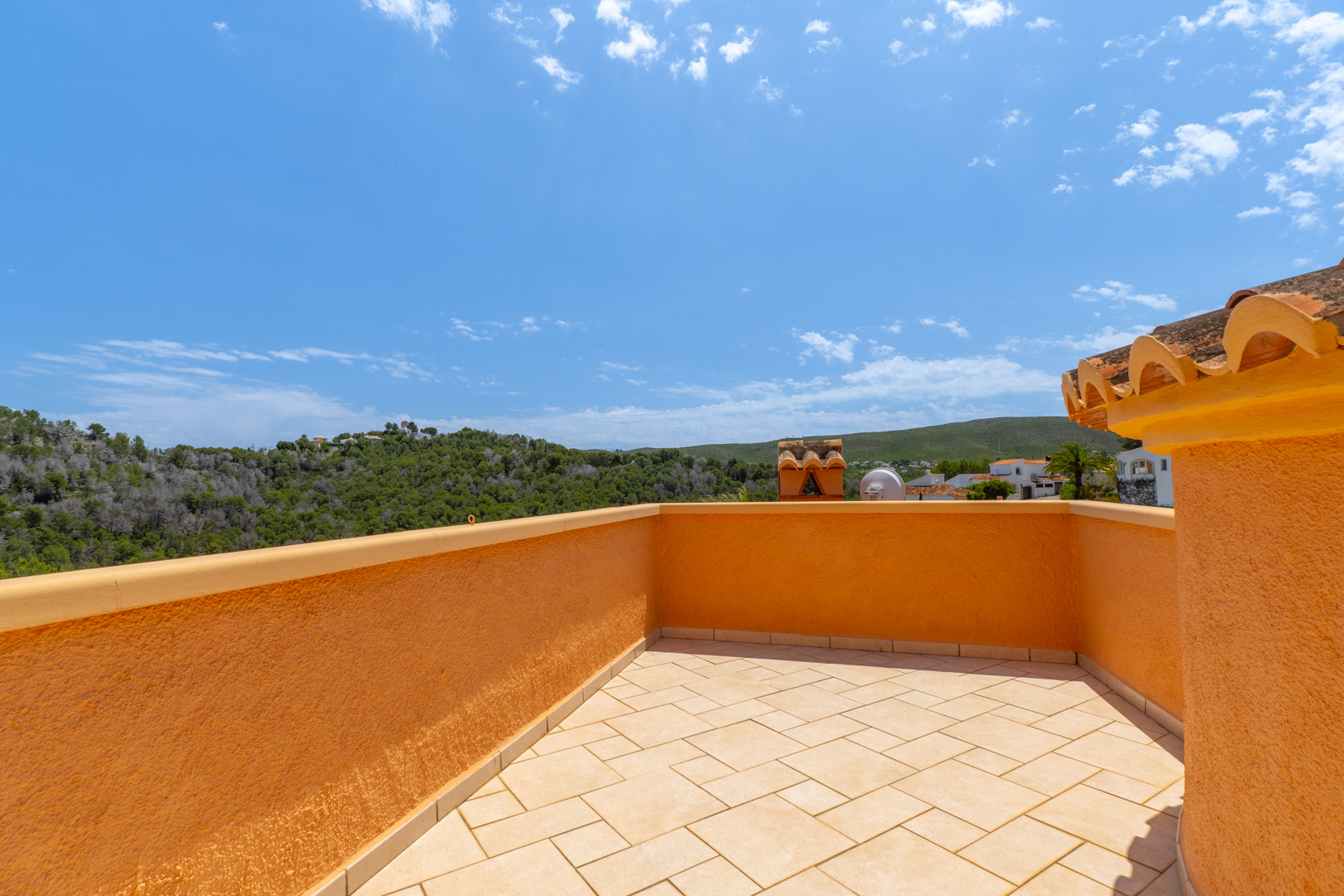 Charming Mediterranean 3 bed Villa with Sea Views for Sale in Jávea with The White Collection