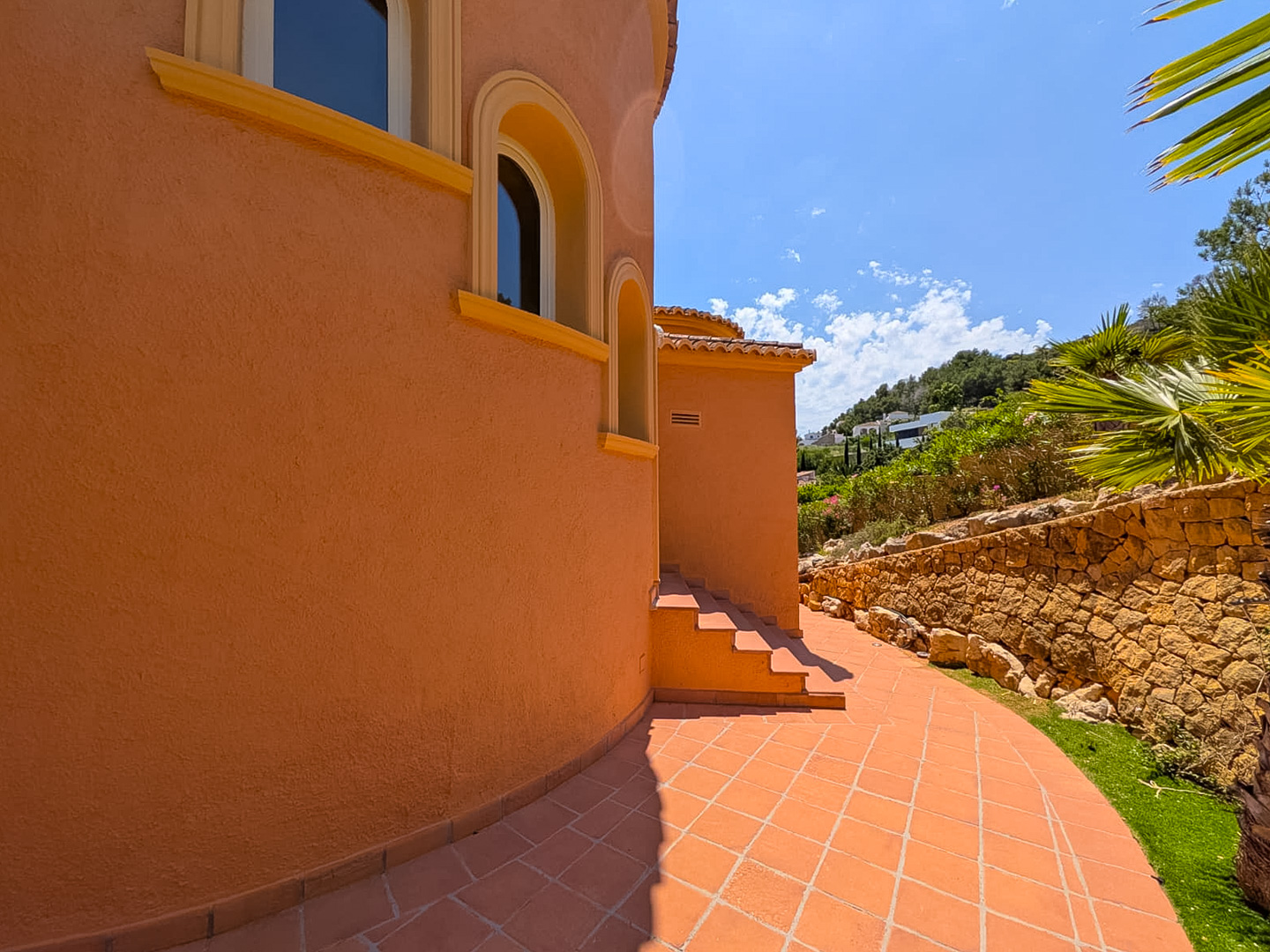 Charming Mediterranean 3 bed Villa with Sea Views for Sale in Jávea with The White Collection