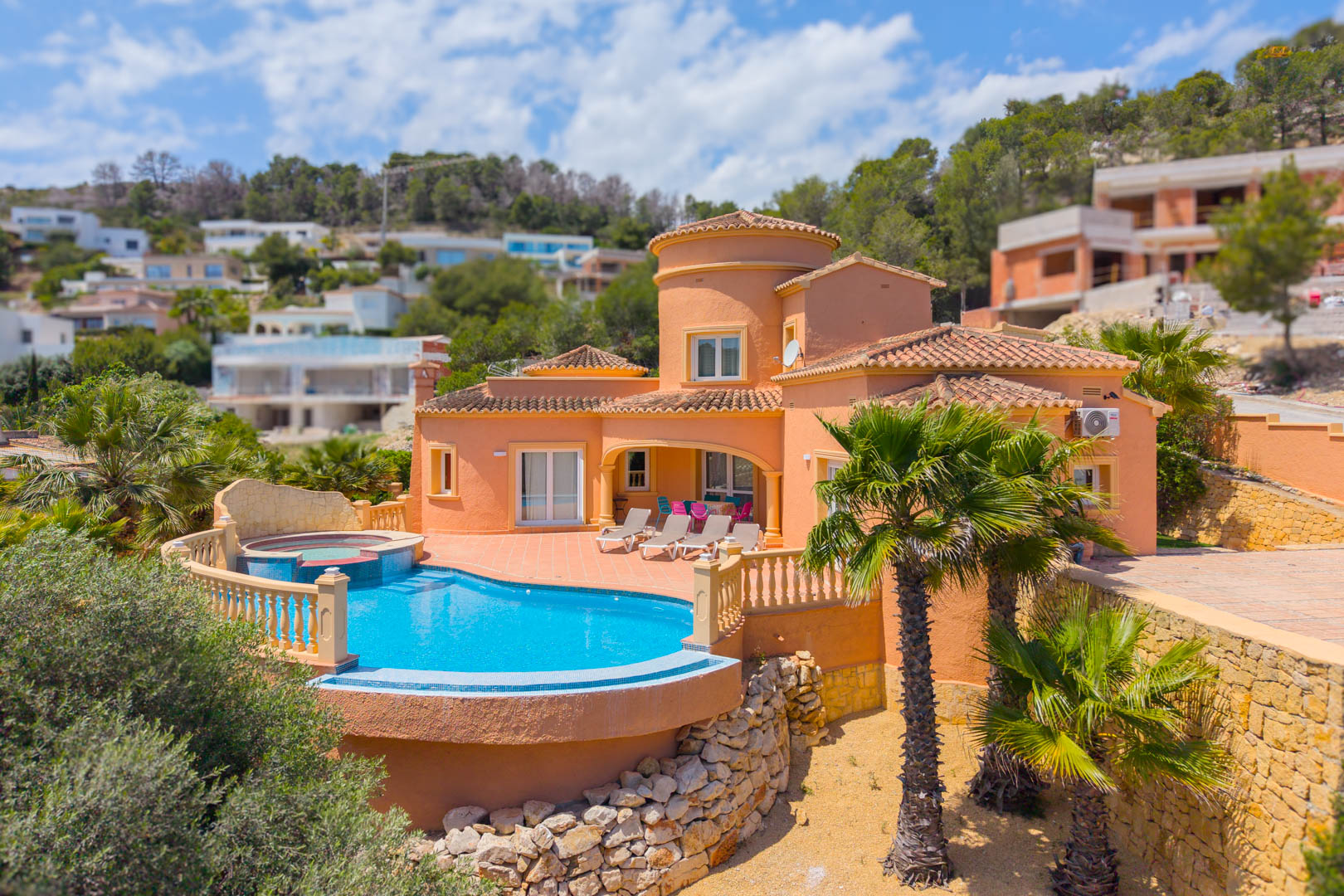Charming Mediterranean 3 bed Villa with Sea Views for Sale in Jávea with The White Collection