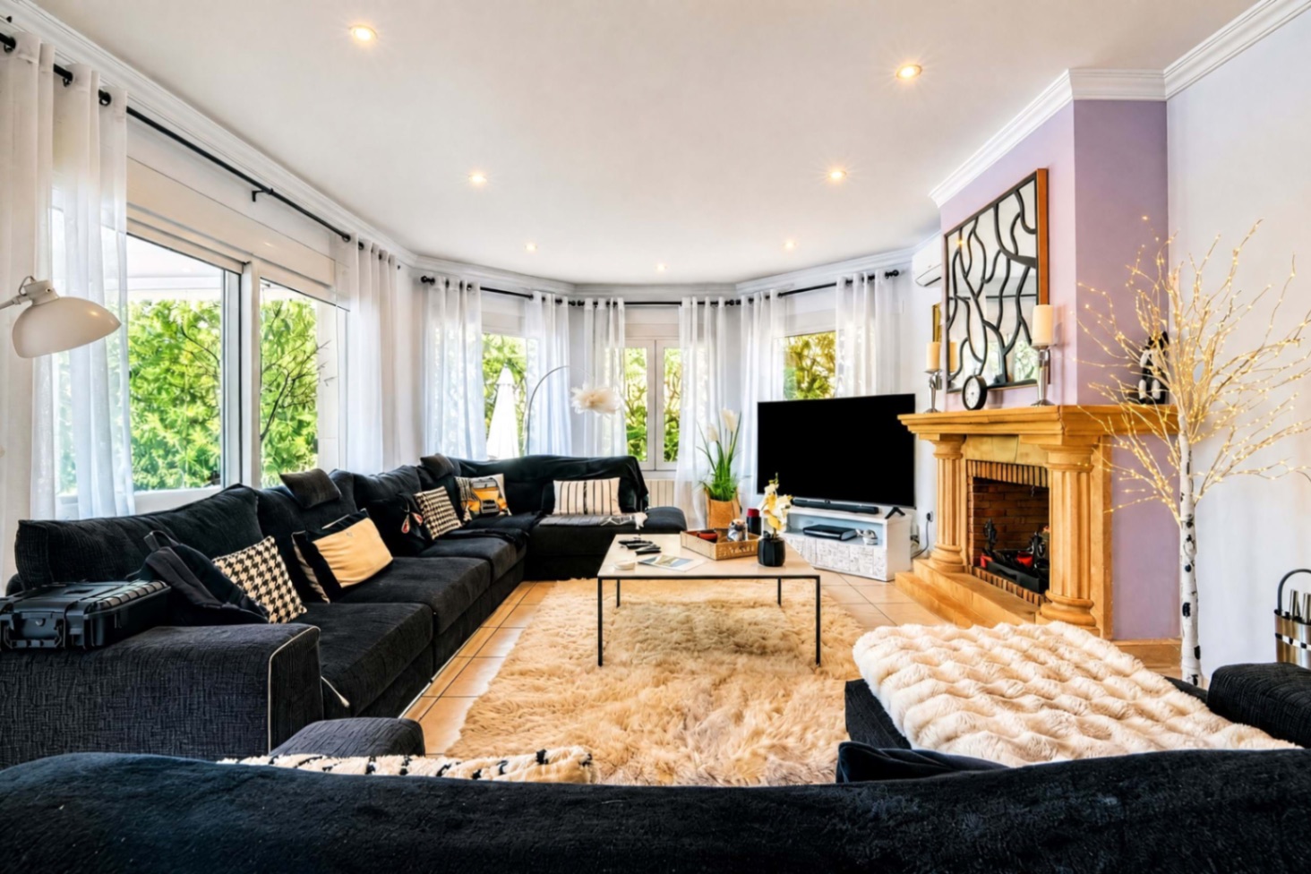 Elegant Mediterranean 3 bed Villa with Panoramic Views for sale in Puerta Fenicía, Javea