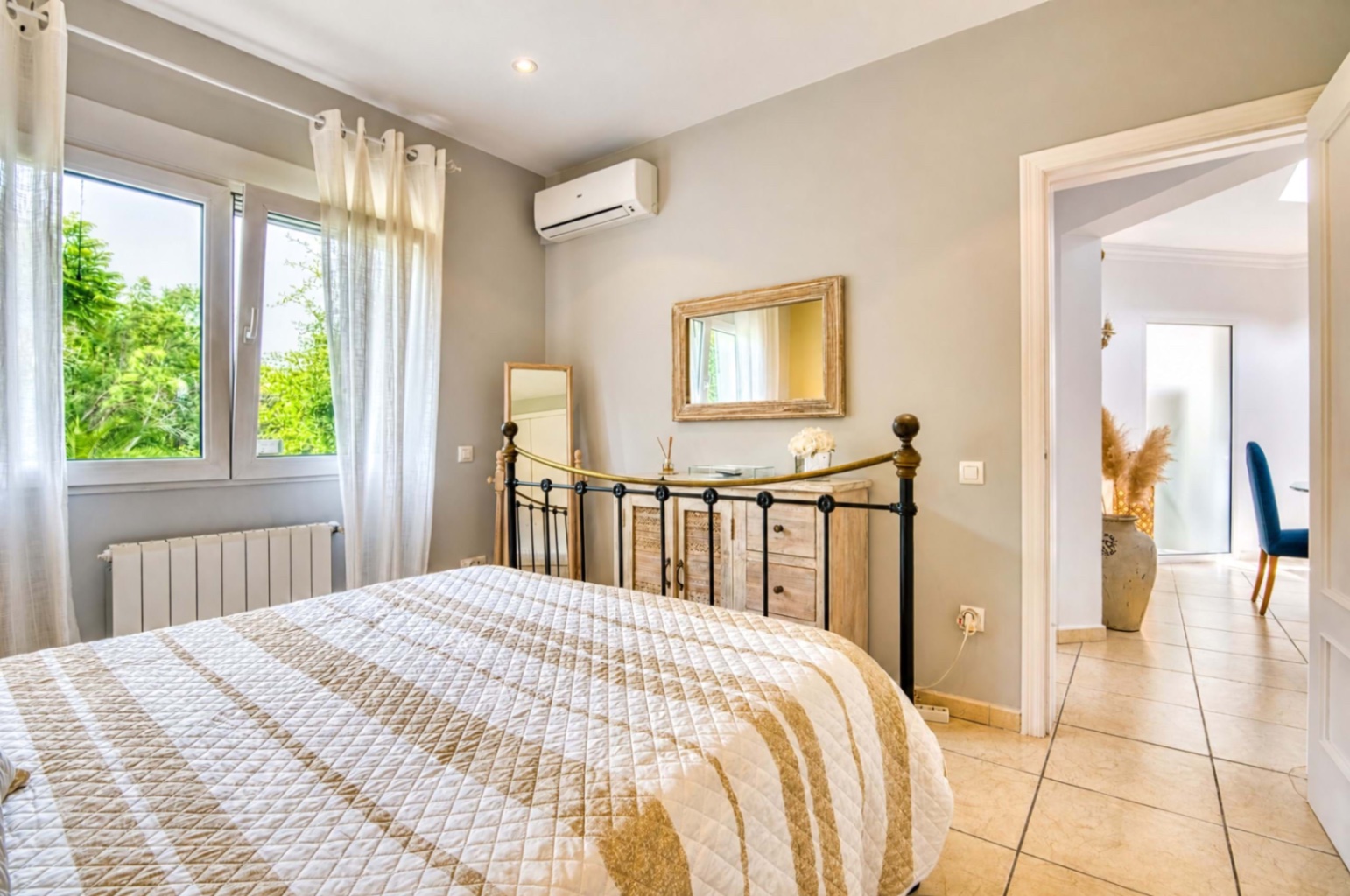 Elegant Mediterranean 3 bed Villa with Panoramic Views for sale in Puerta Fenicía, Javea