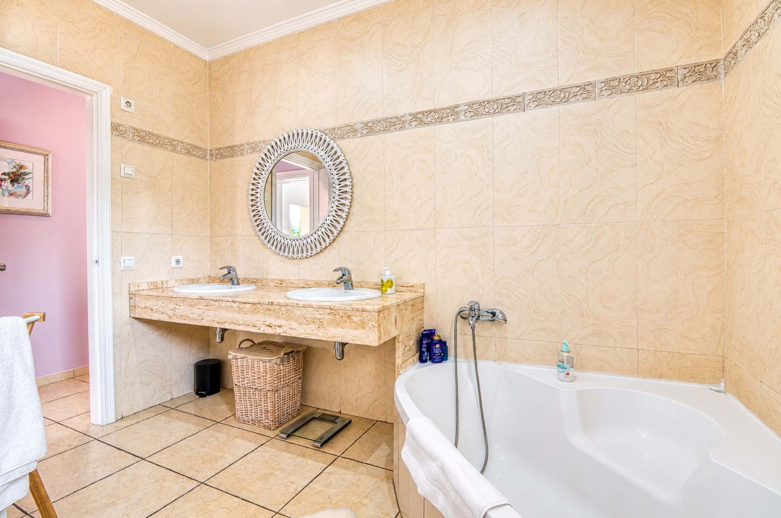 Elegant Mediterranean 3 bed Villa with Panoramic Views for sale in Puerta Fenicía, Javea