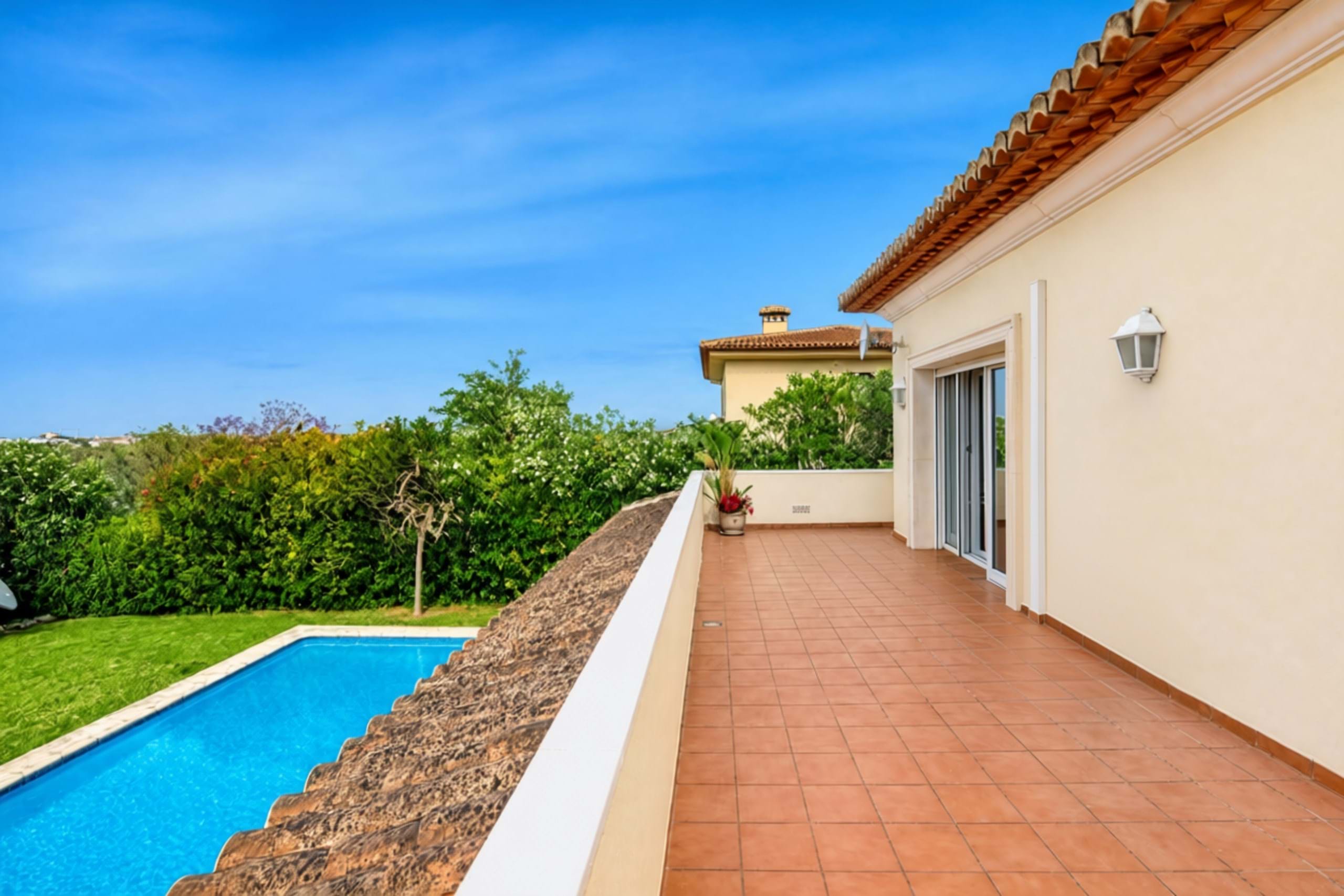 Elegant Mediterranean 3 bed Villa with Panoramic Views for sale in Puerta Fenicía, Javea