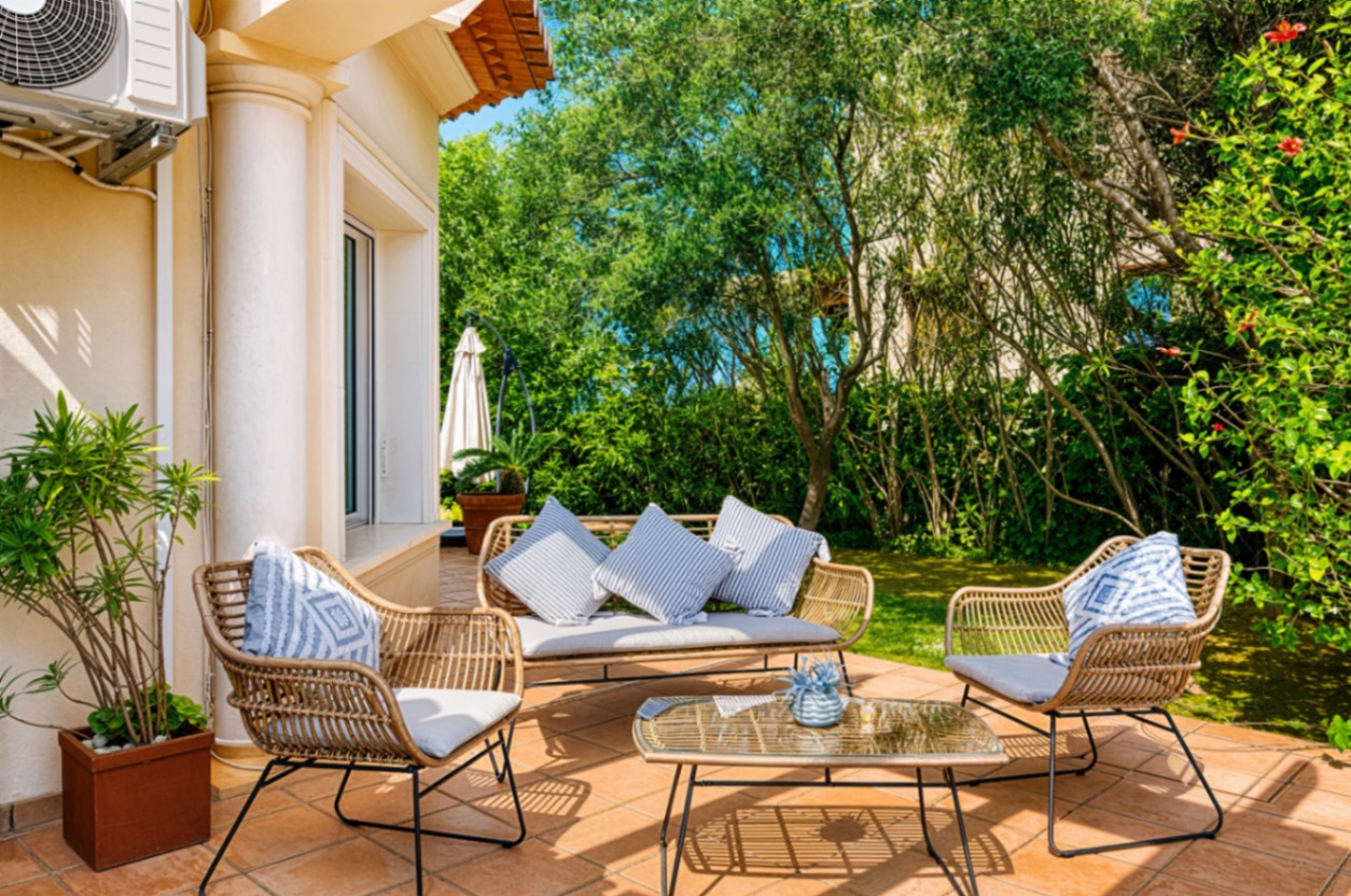Elegant Mediterranean 3 bed Villa with Panoramic Views for sale in Puerta Fenicía, Javea