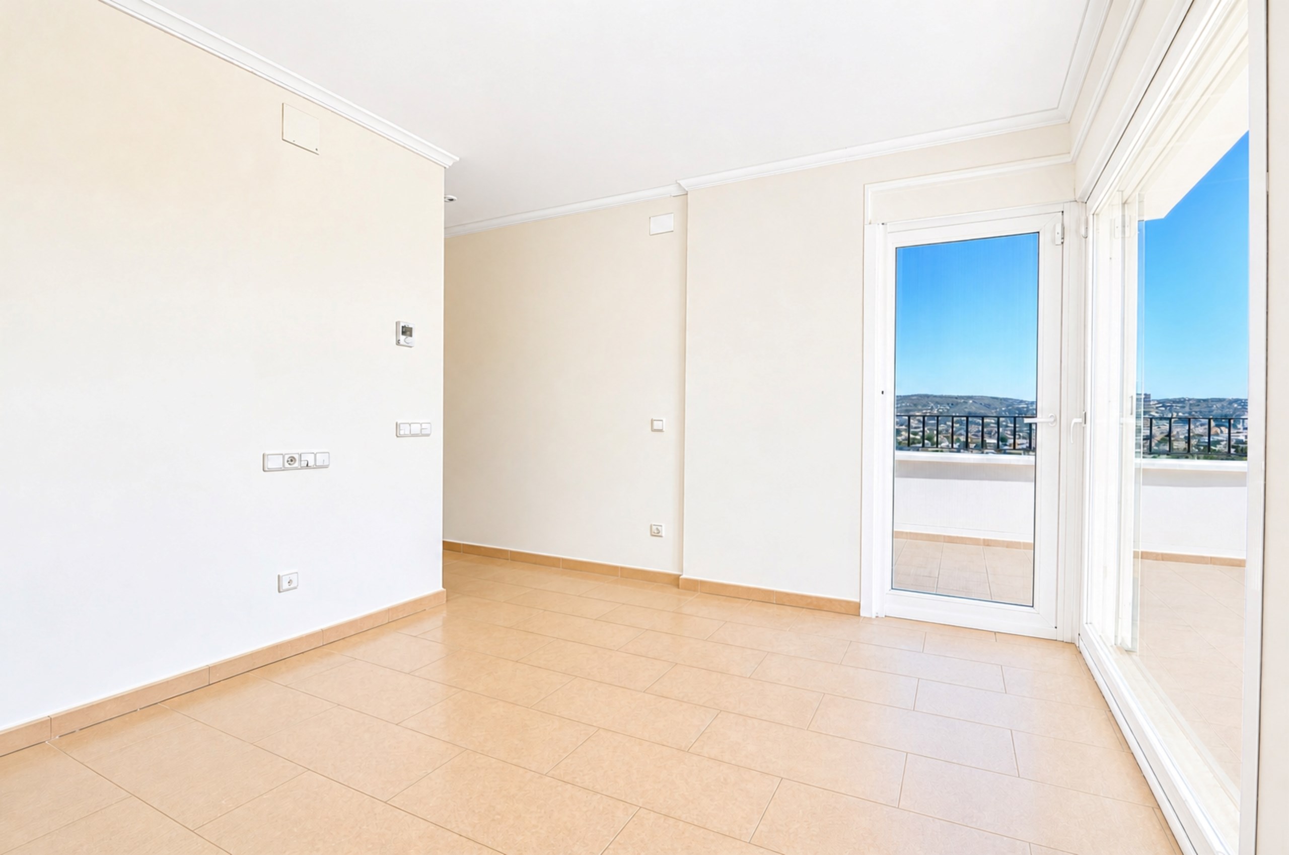 Modern 4 bed Villa with Panoramic Sea &amp; Montgó Mountain Views for sale in Javea