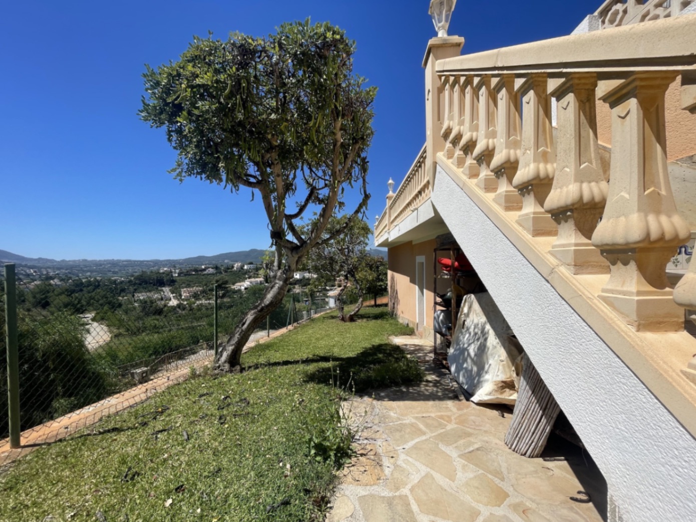  Charming 4 bed villa with Mountain views in Jávea