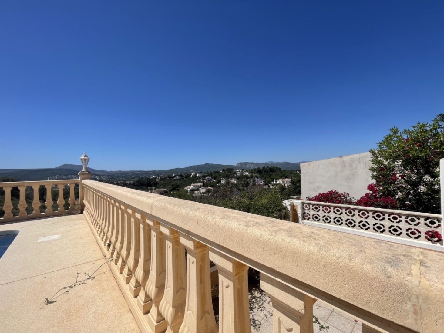  Charming 4 bed villa with Mountain views in Jávea