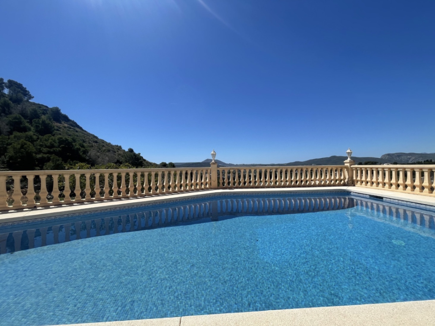  Charming 4 bed villa with Mountain views in Jávea