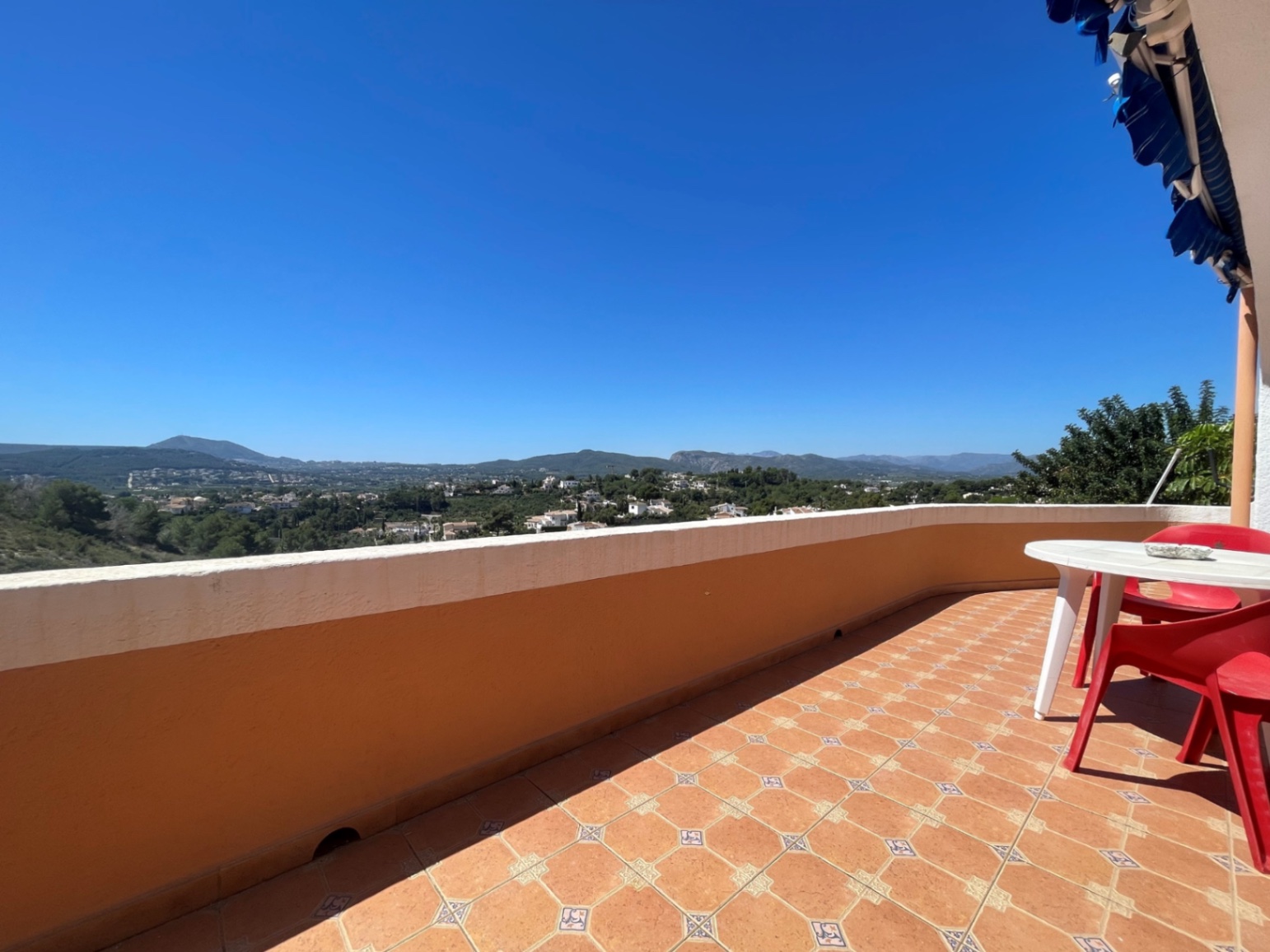  Charming 4 bed villa with Mountain views in Jávea