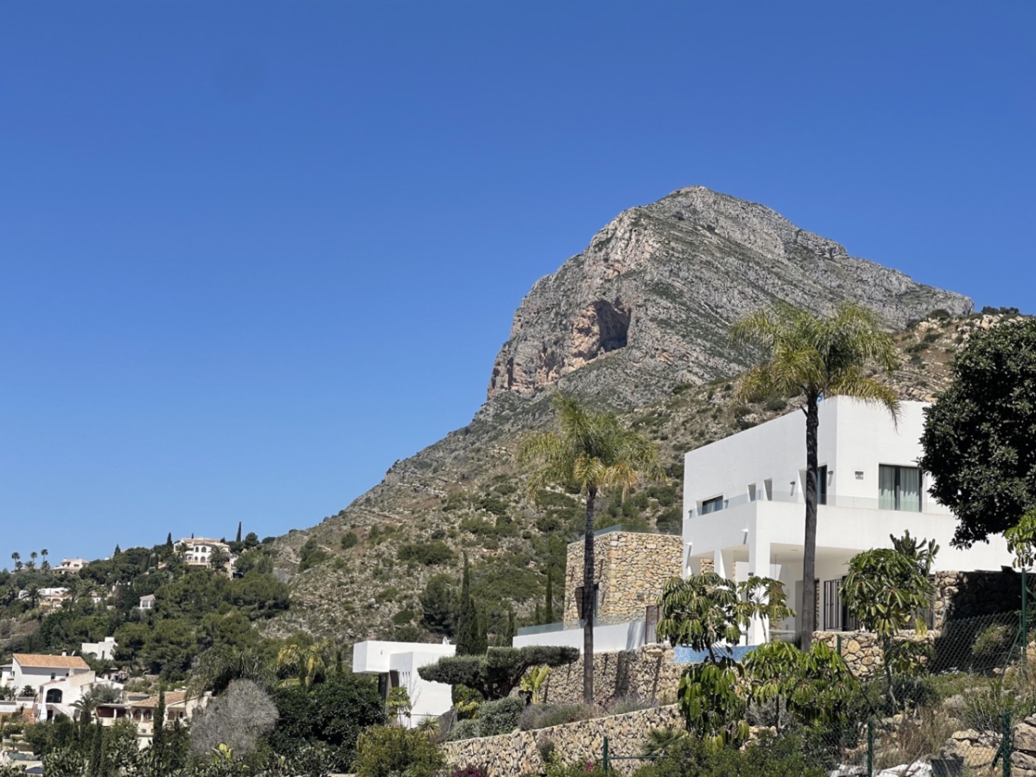  Charming 4 bed villa with Mountain views in Jávea